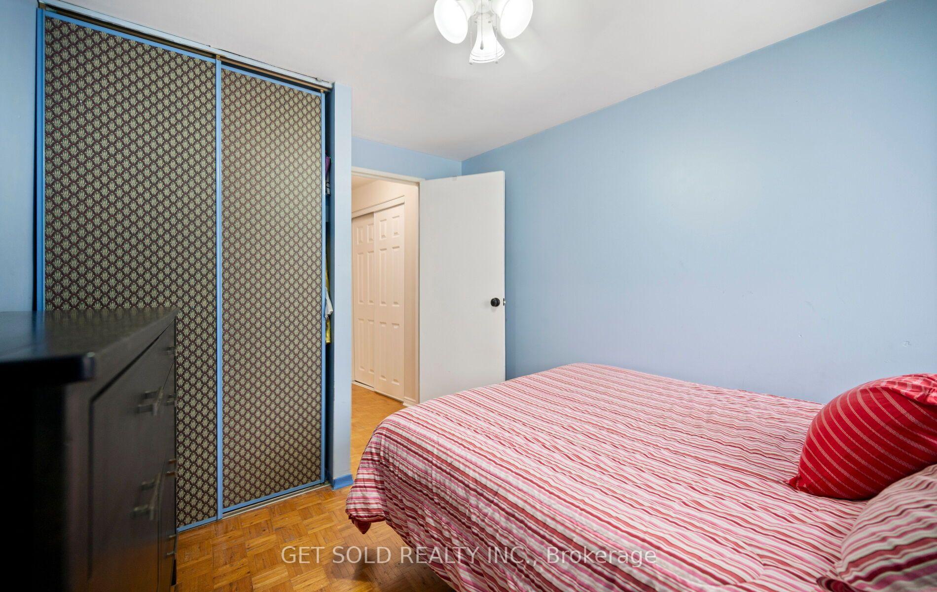 Photo 24 of Unit 5, 5 Kingham Road, Halton Hills, Acton — HOMEH