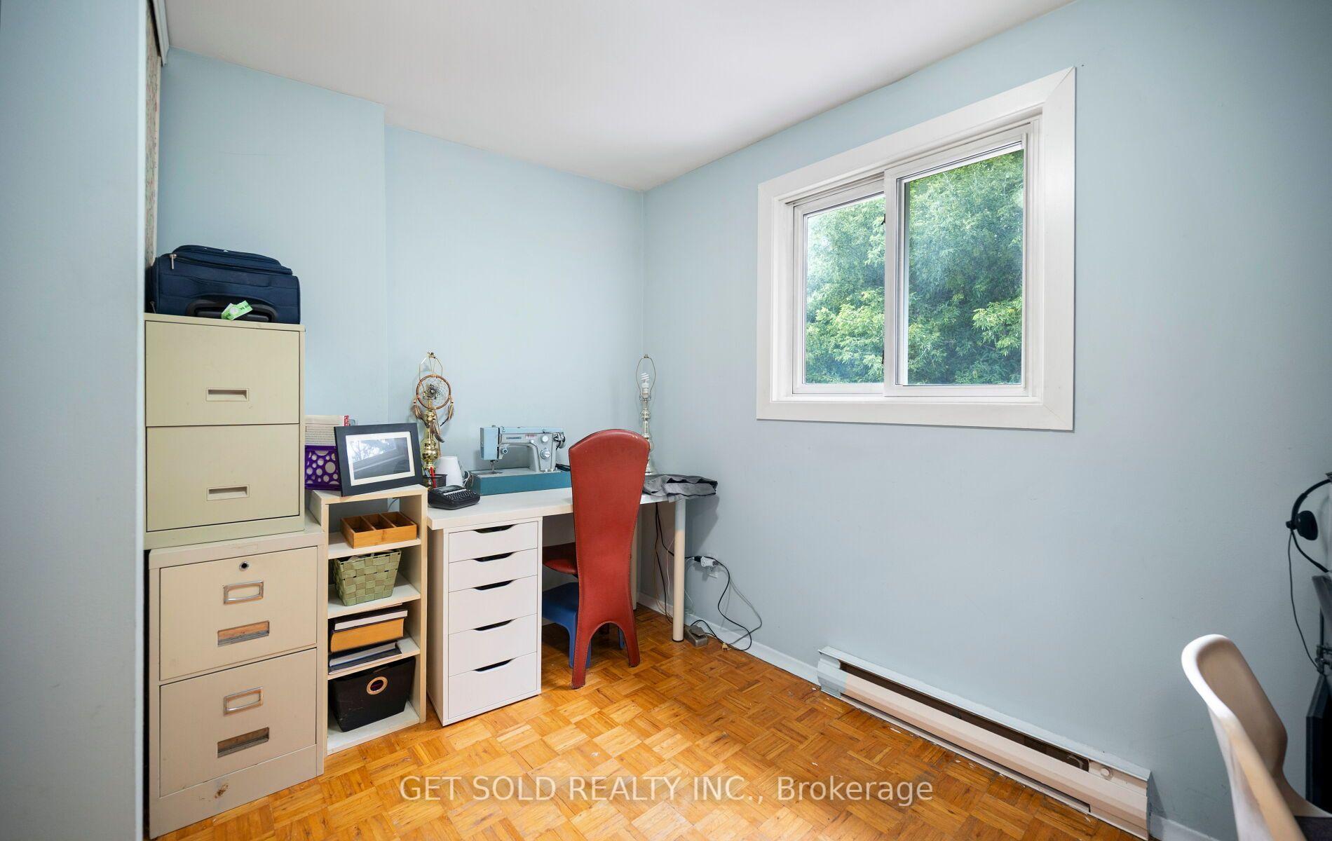 Photo 26 of Unit 5, 5 Kingham Road, Halton Hills, Acton — HOMEH