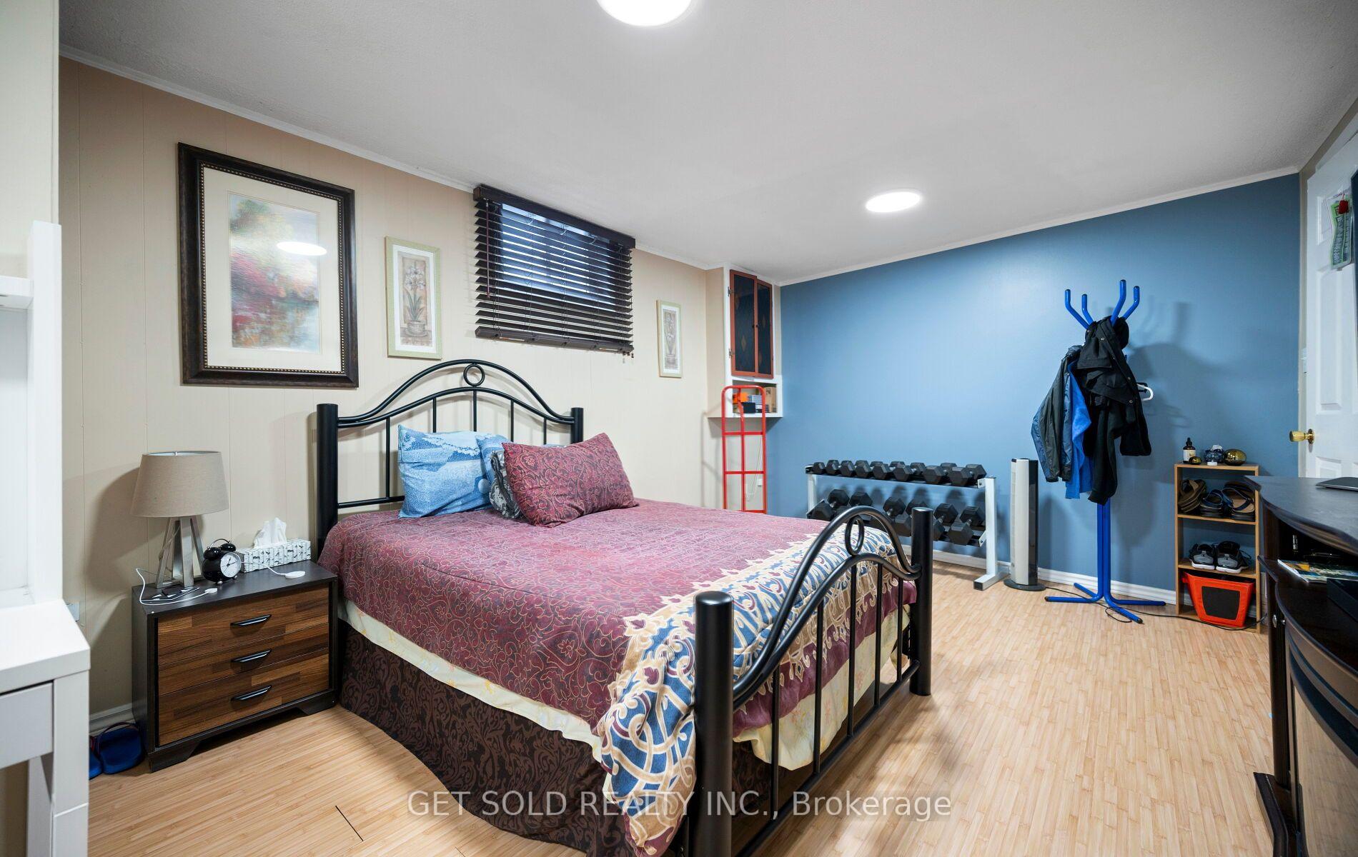 Photo 33 of Unit 5, 5 Kingham Road, Halton Hills, Acton — HOMEH