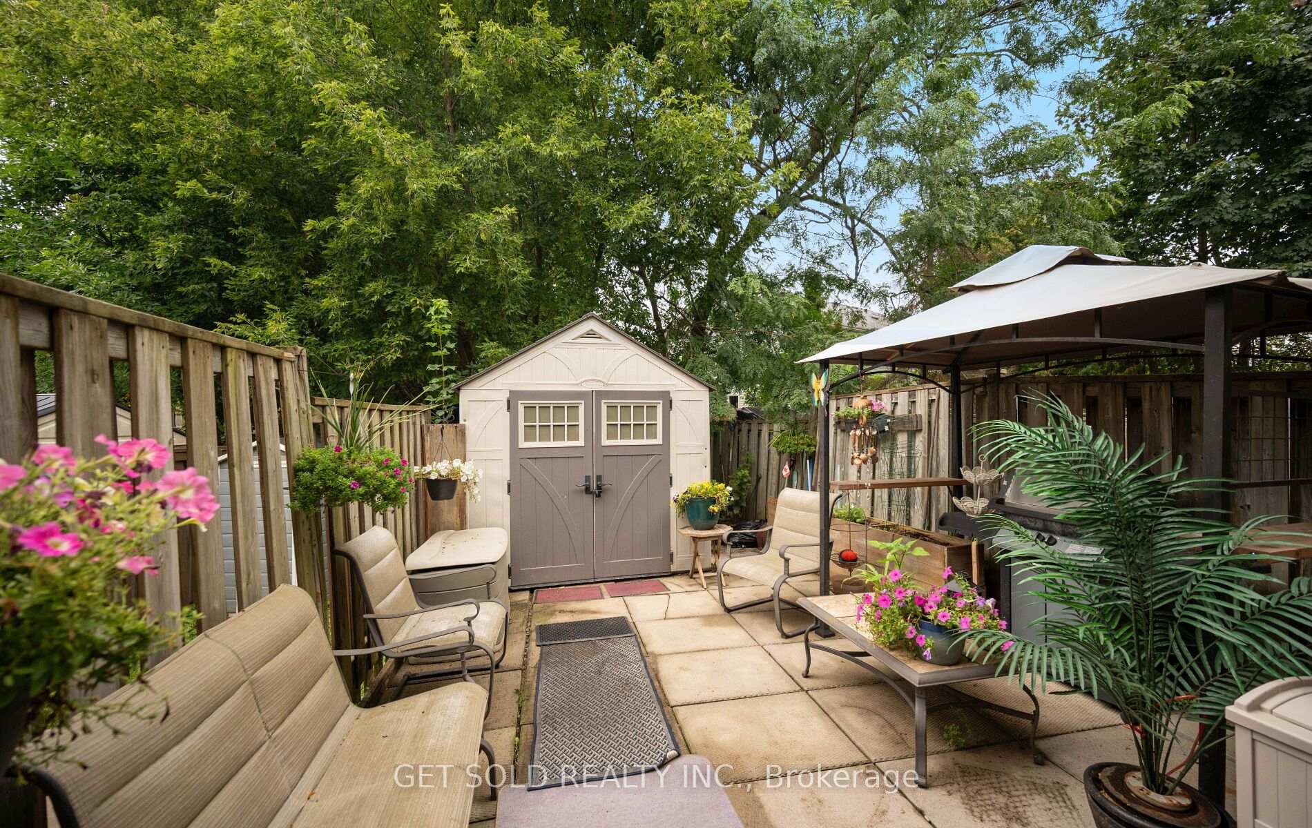 Photo 42 of Unit 5, 5 Kingham Road, Halton Hills, Acton — HOMEH