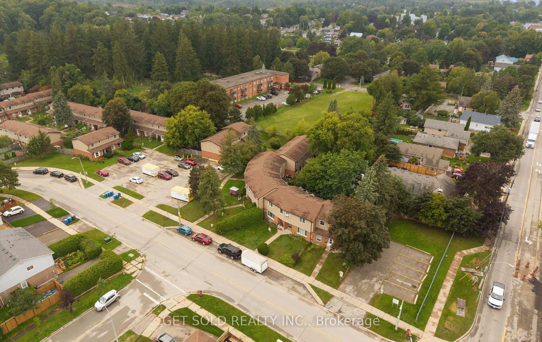 Photo 47 of Unit 5, 5 Kingham Road, Halton Hills, Acton — HOMEH