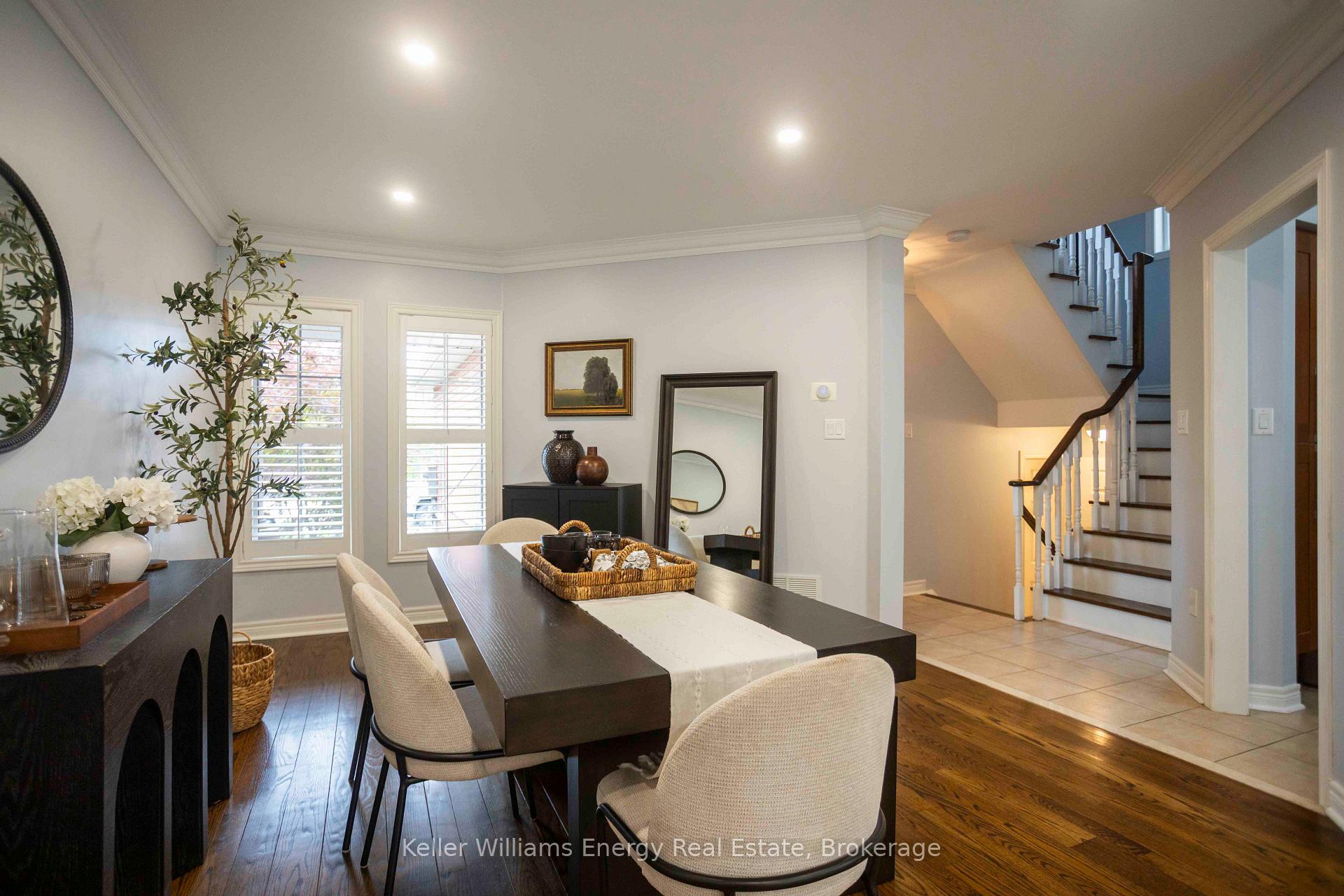 Photo 6 of 113 Isaac Murray Avenue, Vaughan, Maple — HOMEH