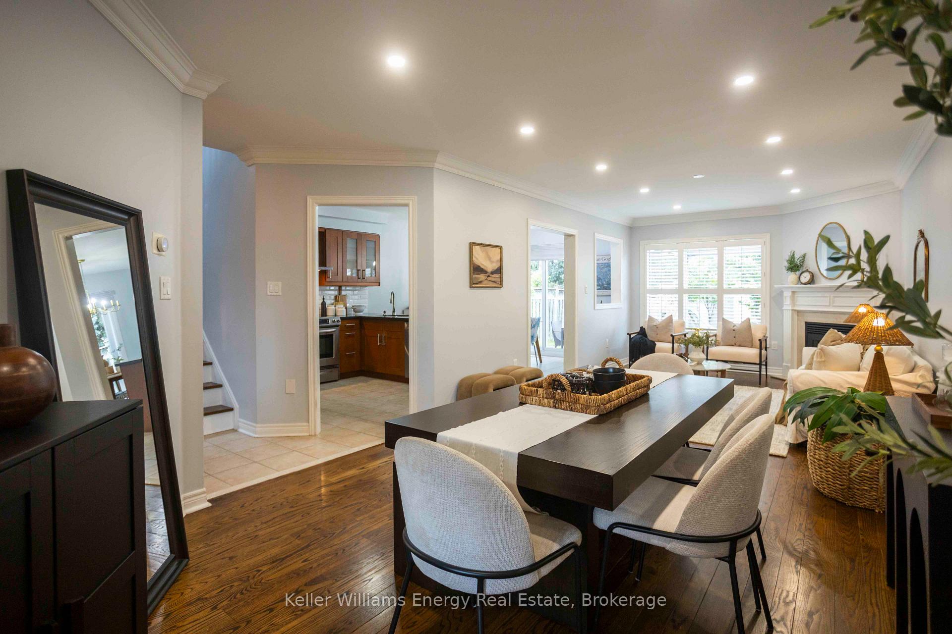 Photo 7 of 113 Isaac Murray Avenue, Vaughan, Maple — HOMEH