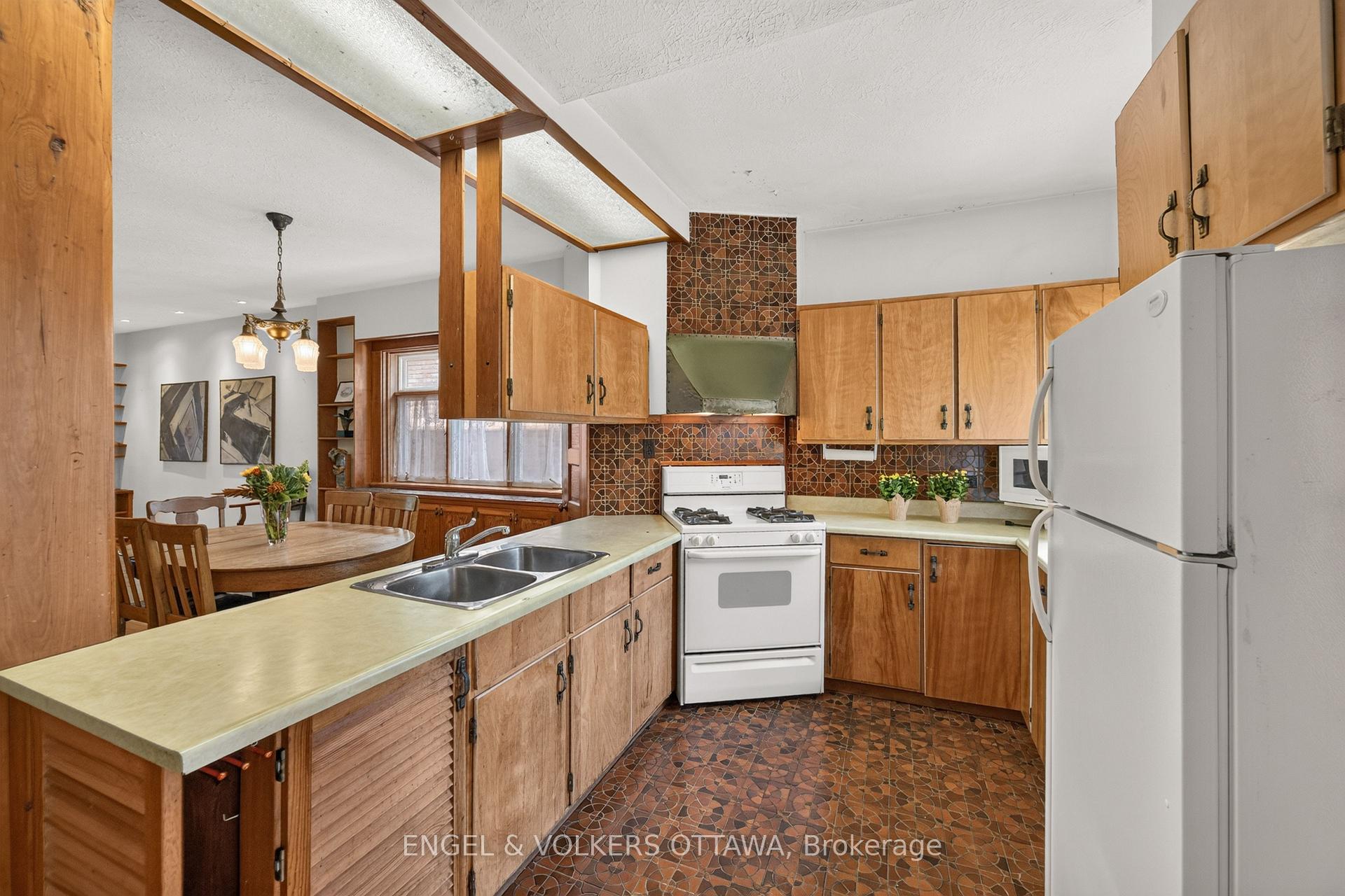 Photo 19 of 68 Cameron Avenue, Ottawa, Old Ottawa South — HOMEH