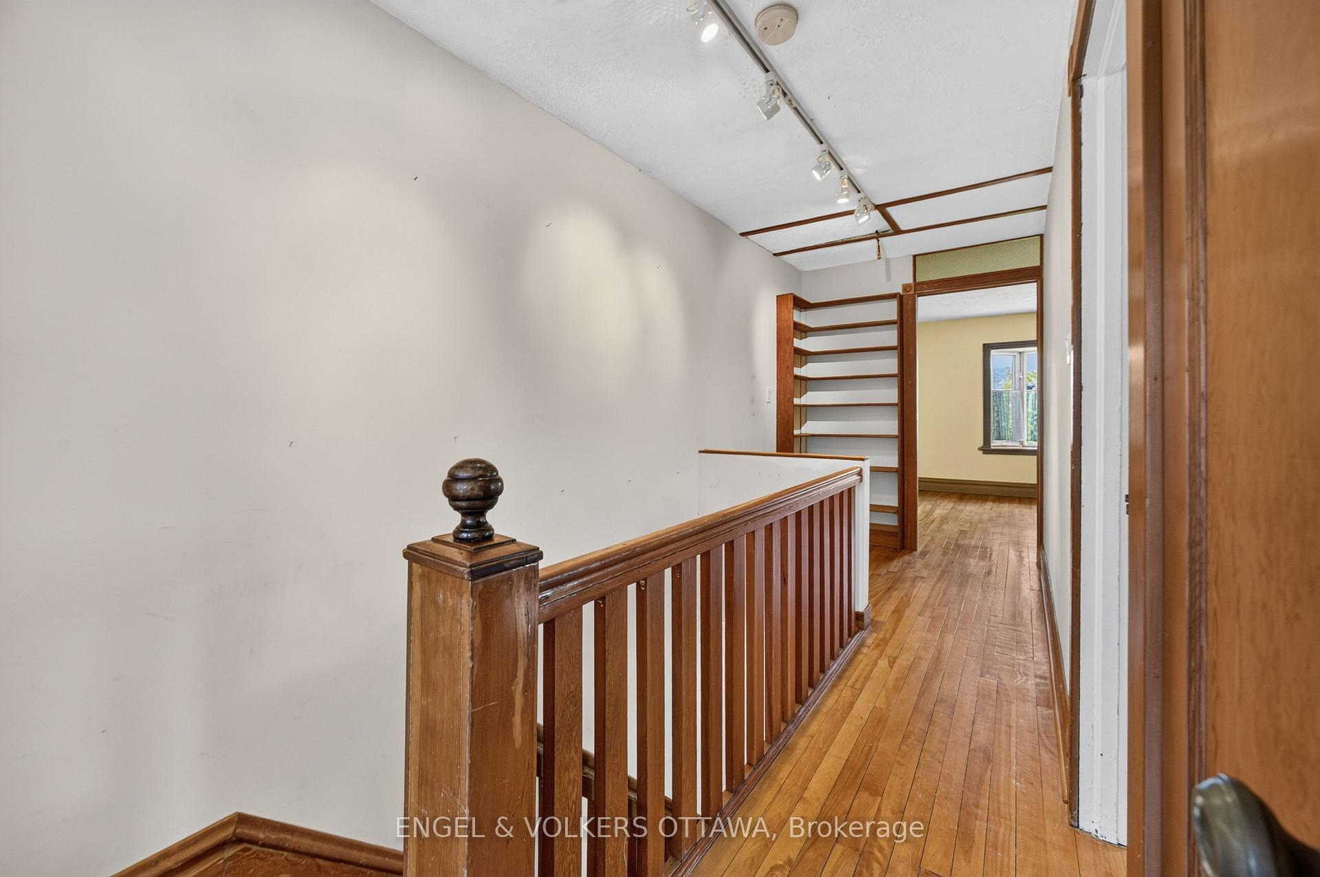 Photo 26 of 68 Cameron Avenue, Ottawa, Old Ottawa South — HOMEH