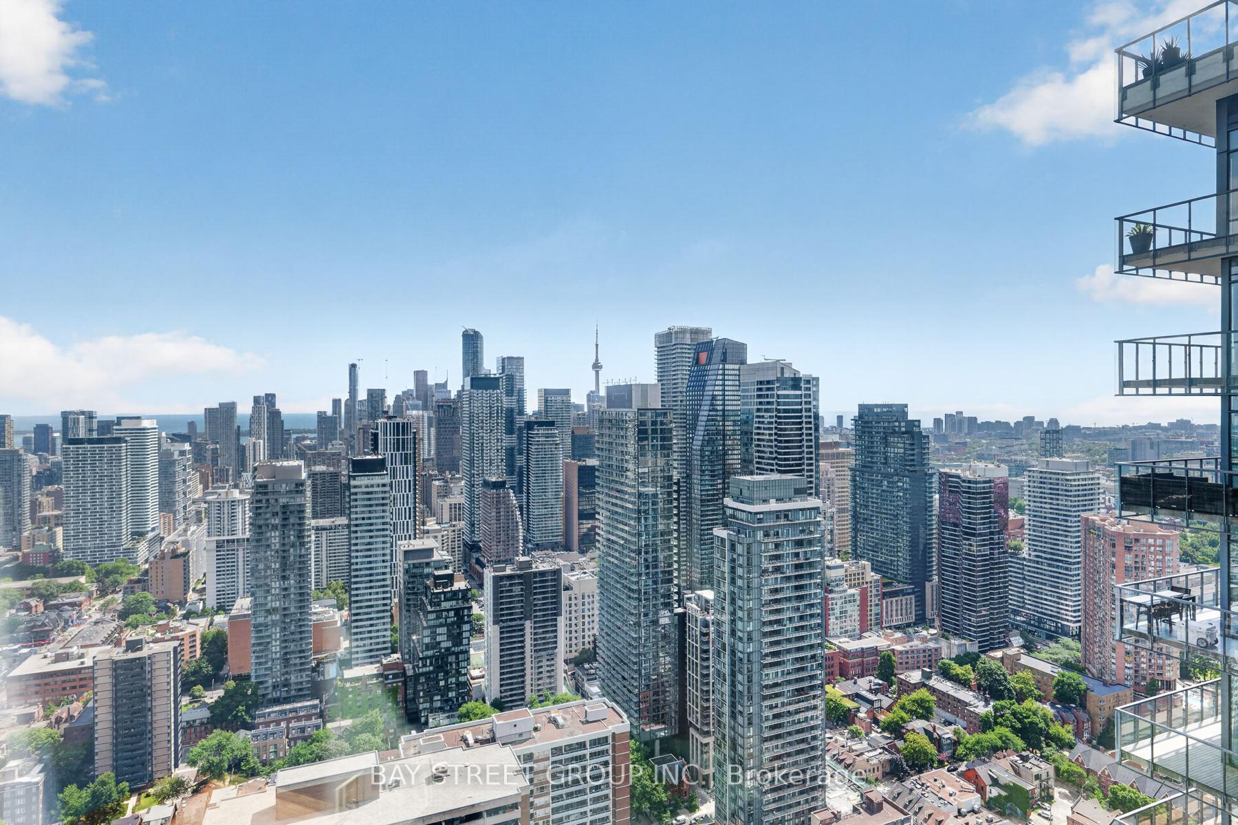 Photo 3 of Unit 5102, 45 Charles Street E, Toronto, Church-Yonge Corridor — HOMEH