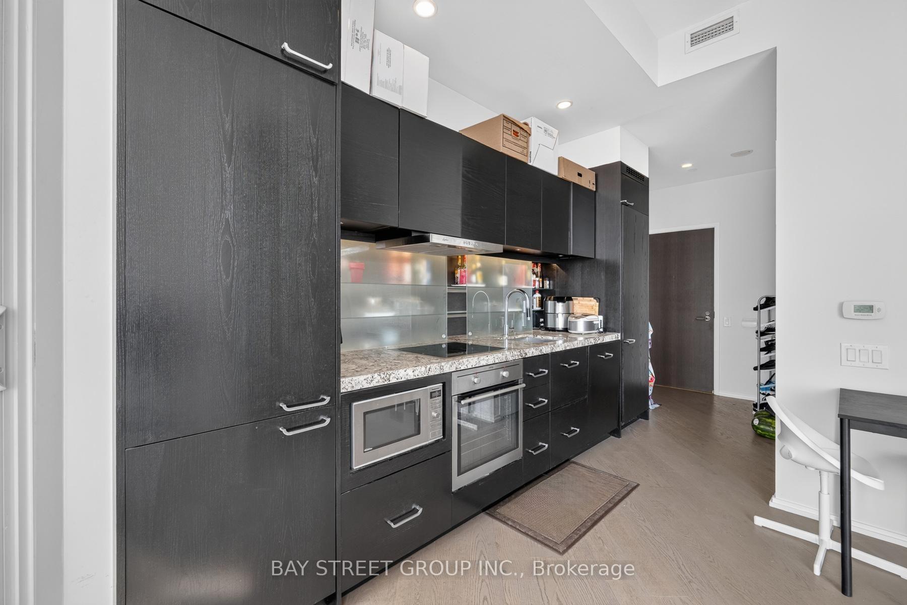 Photo 7 of Unit 5102, 45 Charles Street E, Toronto, Church-Yonge Corridor — HOMEH