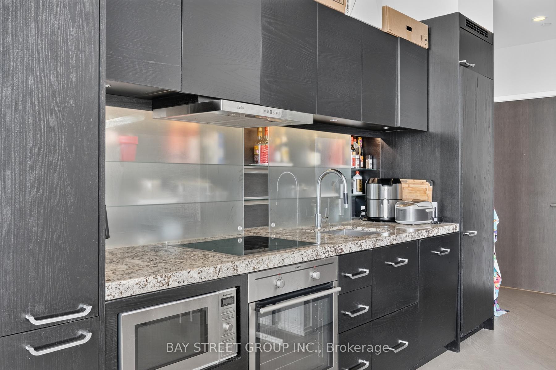 Photo 9 of Unit 5102, 45 Charles Street E, Toronto, Church-Yonge Corridor — HOMEH