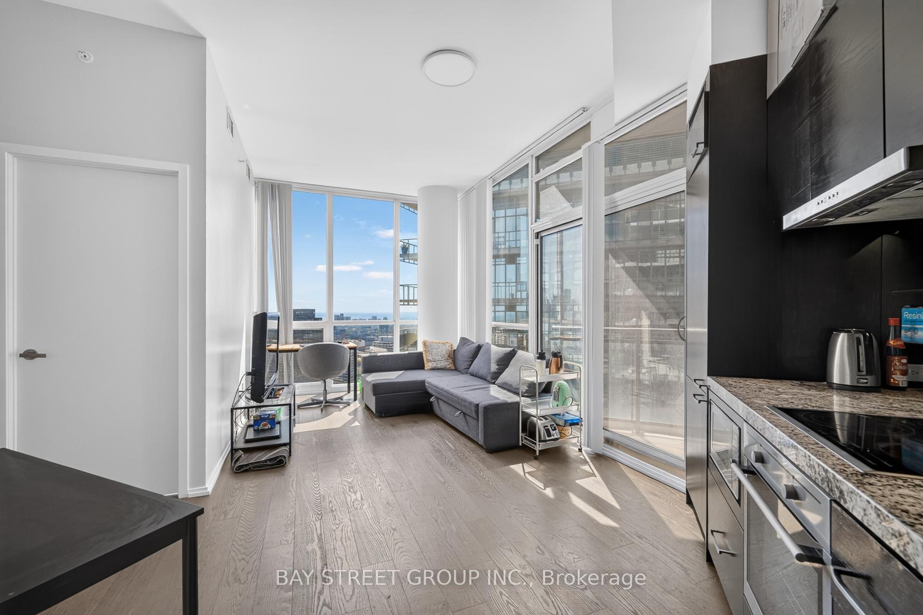 Photo 10 of Unit 5102, 45 Charles Street E, Toronto, Church-Yonge Corridor — HOMEH