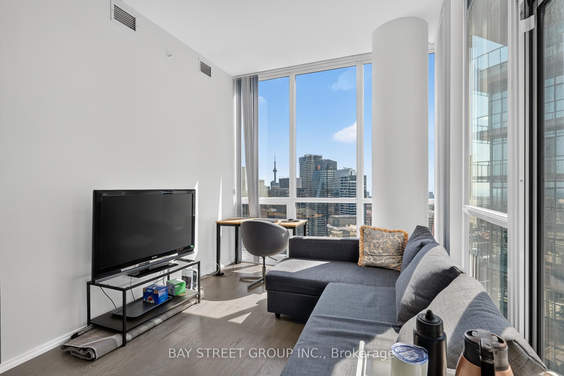 Photo 15 of Unit 5102, 45 Charles Street E, Toronto, Church-Yonge Corridor — HOMEH