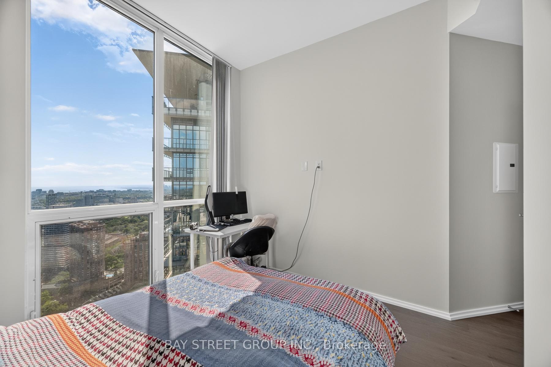 Photo 17 of Unit 5102, 45 Charles Street E, Toronto, Church-Yonge Corridor — HOMEH