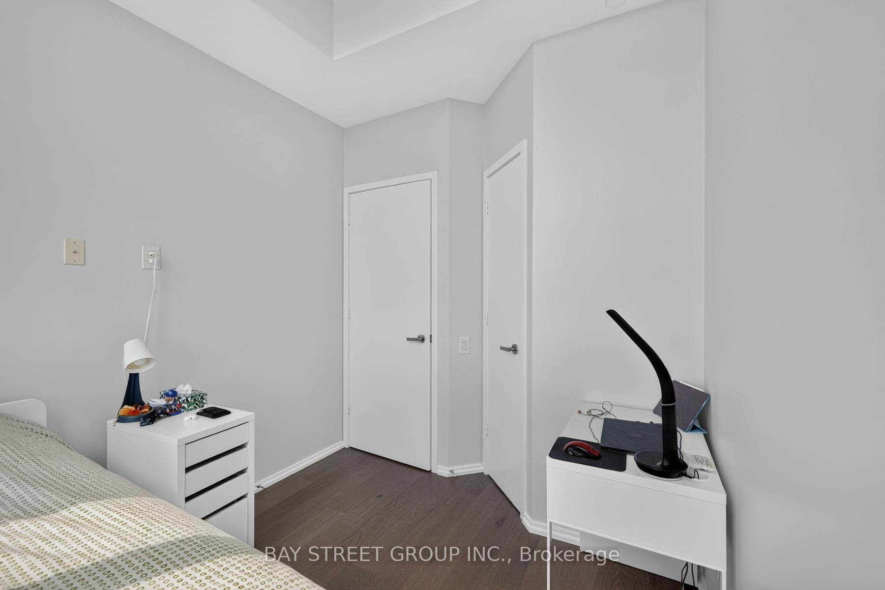 Photo 37 of Unit 5102, 45 Charles Street E, Toronto, Church-Yonge Corridor — HOMEH