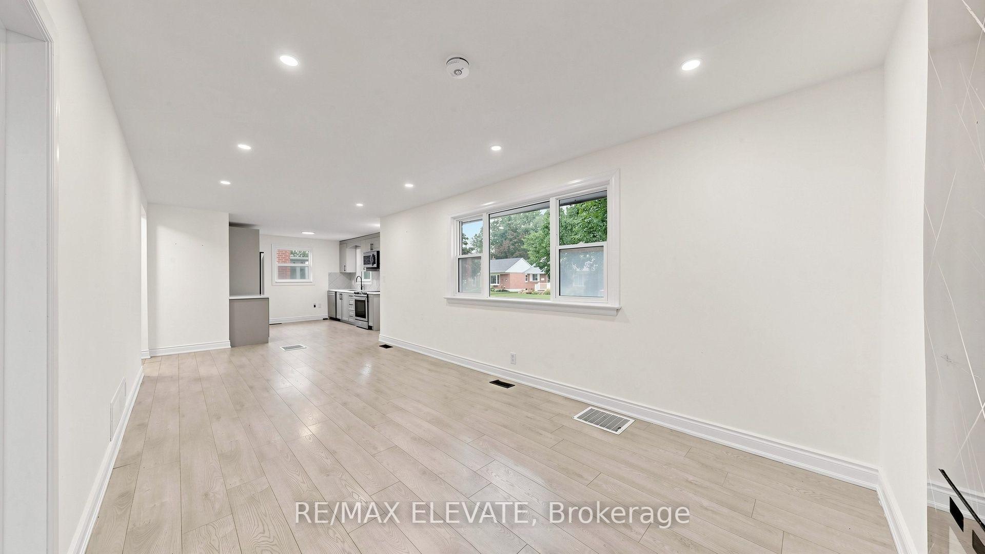 Photo 7 of 81 Admiral Road, Ajax, South East — HOMEH