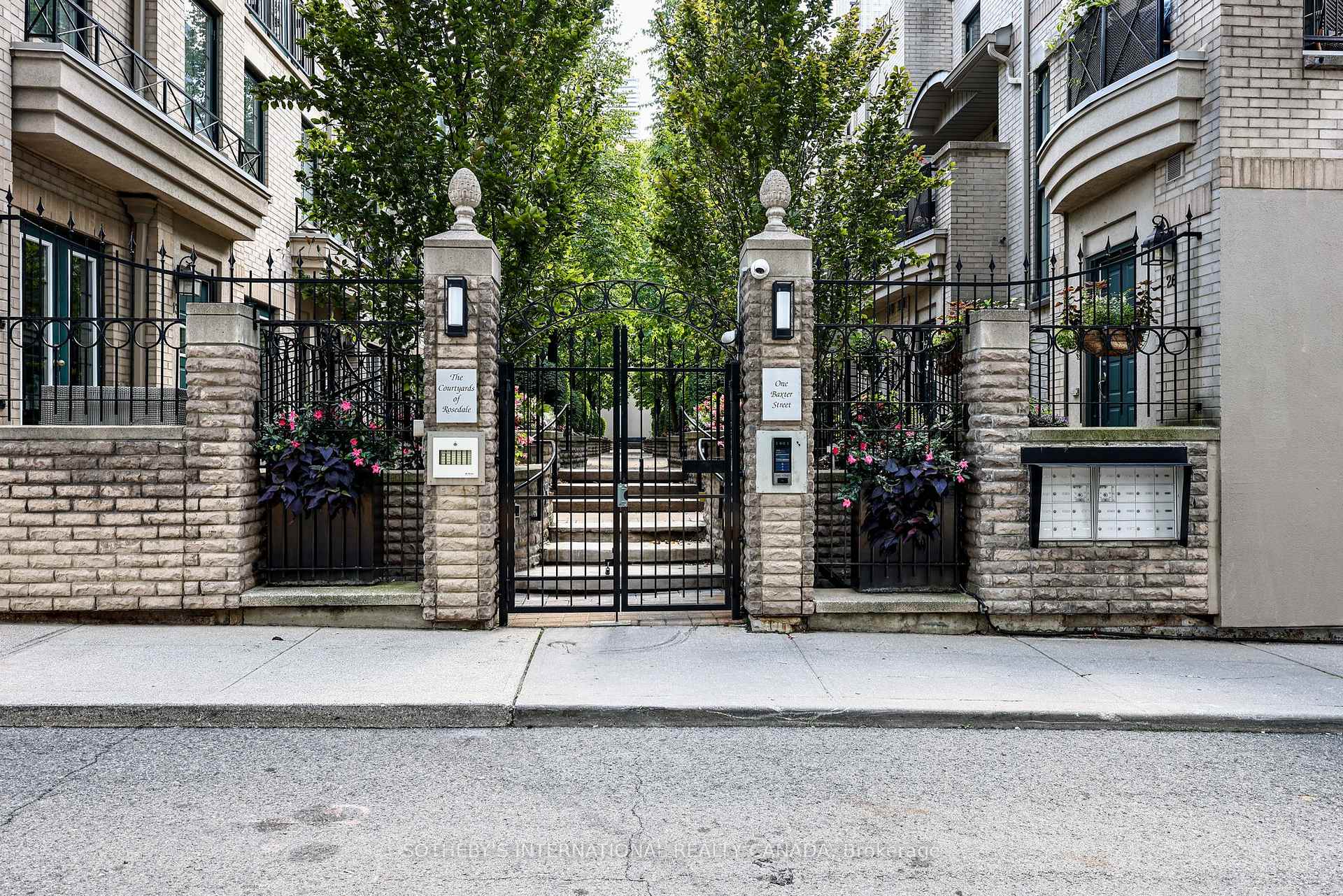 Photo 32 of Unit 21, 1 Baxter Street, Toronto, Rosedale-Moore Park — HOMEH
