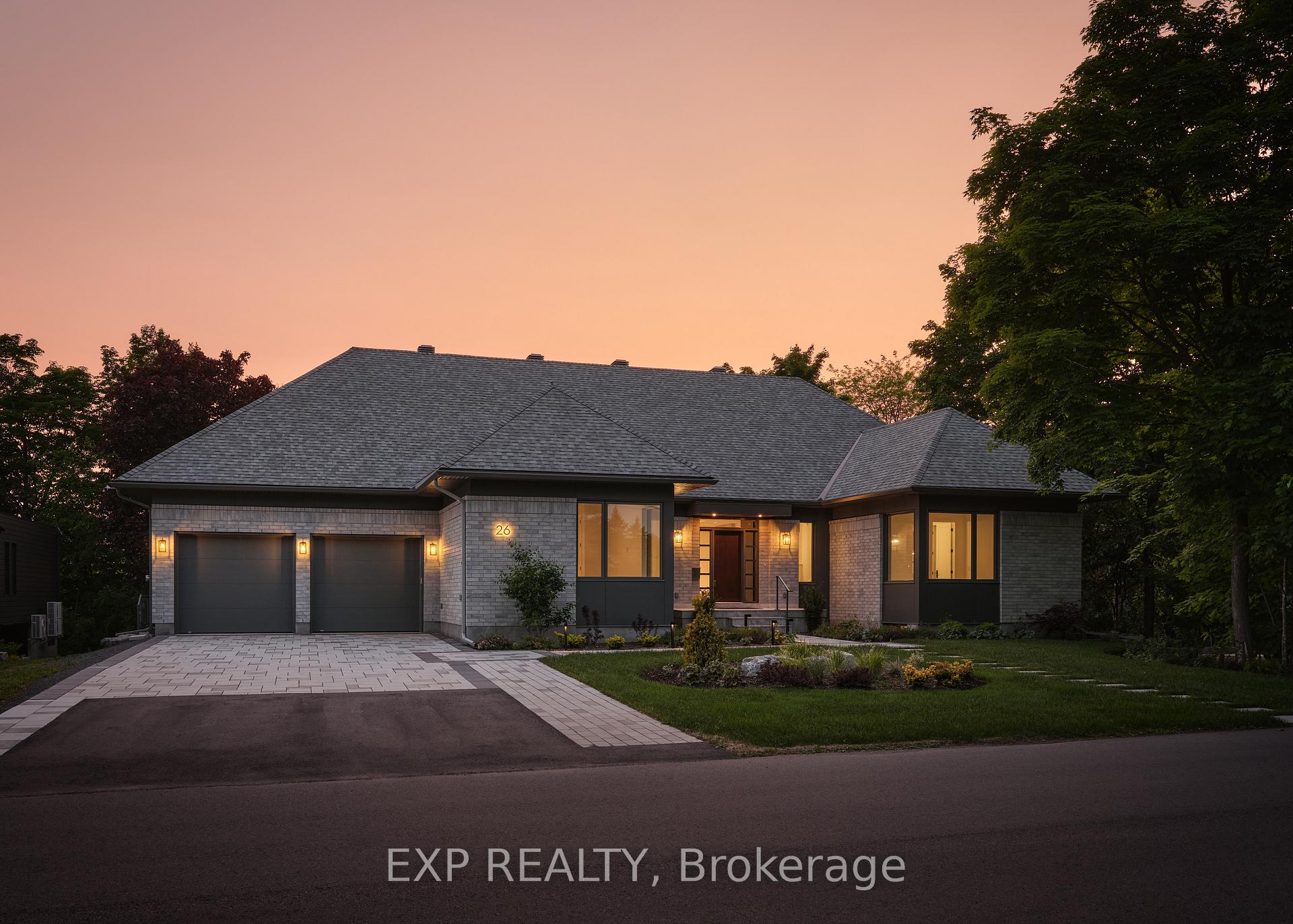 Photo of 26 Clovelly Road W