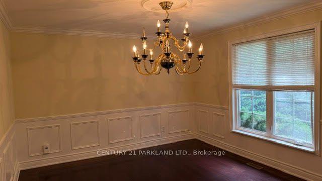 Photo 13 of 28 Pinnacle Road, North York, St. Andrew-Windfields — HOMEH