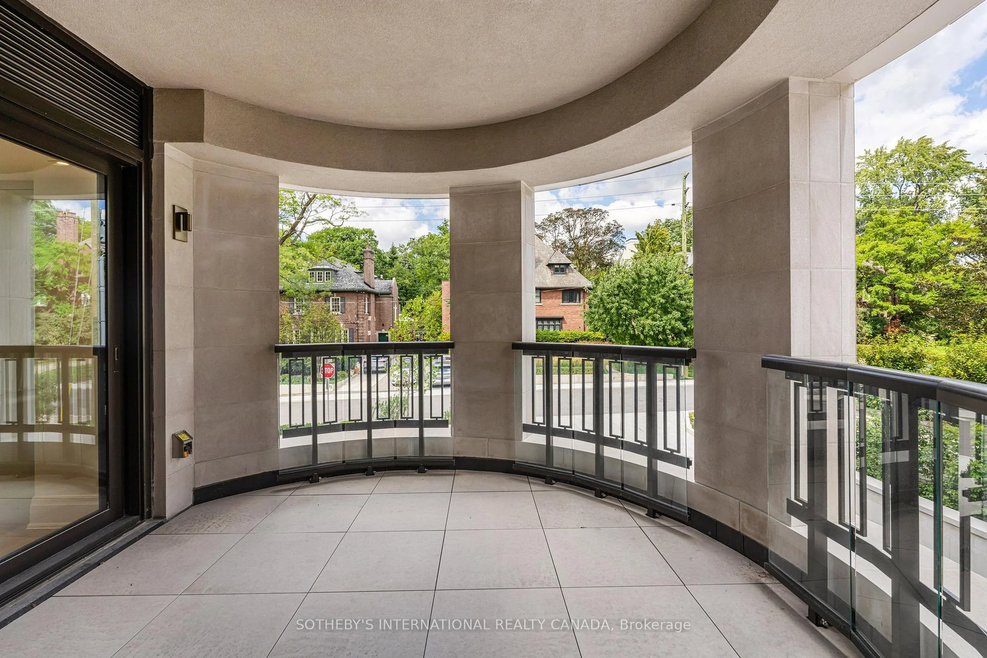 Photo 28 of Unit 202, 77 Clarendon Avenue, Toronto, Casa Loma — HOMEH