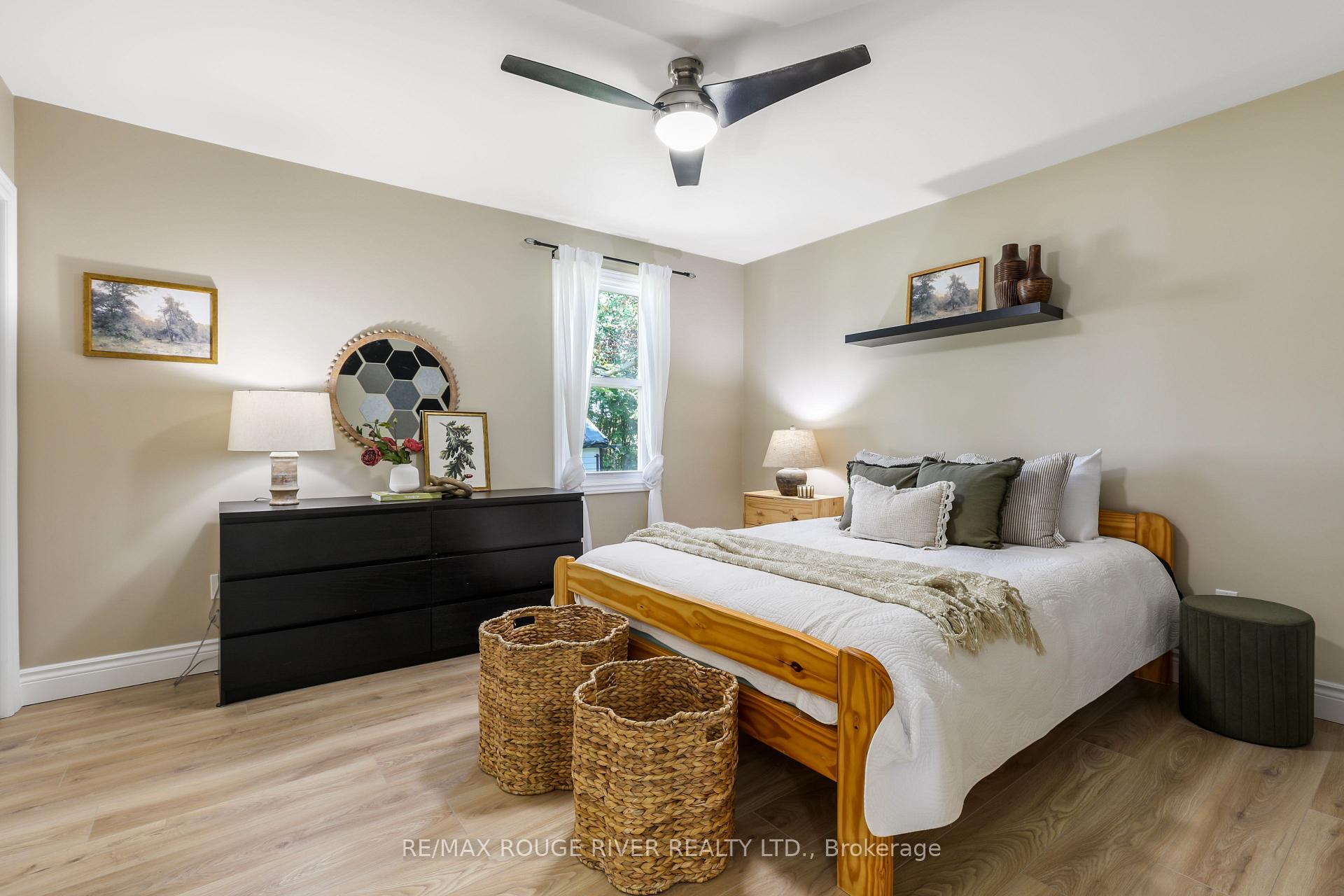 Photo 17 of 109 Elgin Street, Clarington, Bowmanville — HOMEH