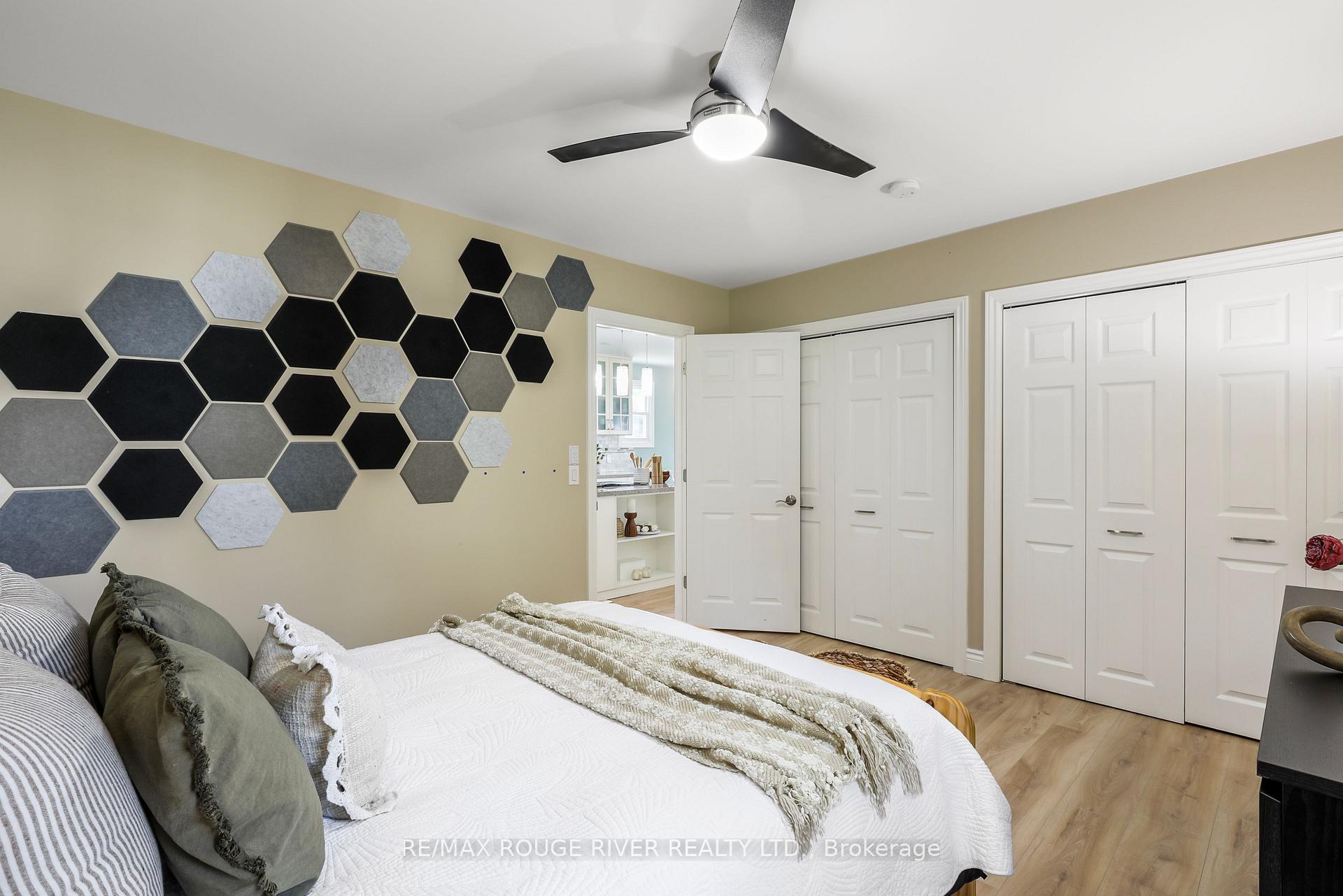 Photo 18 of 109 Elgin Street, Clarington, Bowmanville — HOMEH