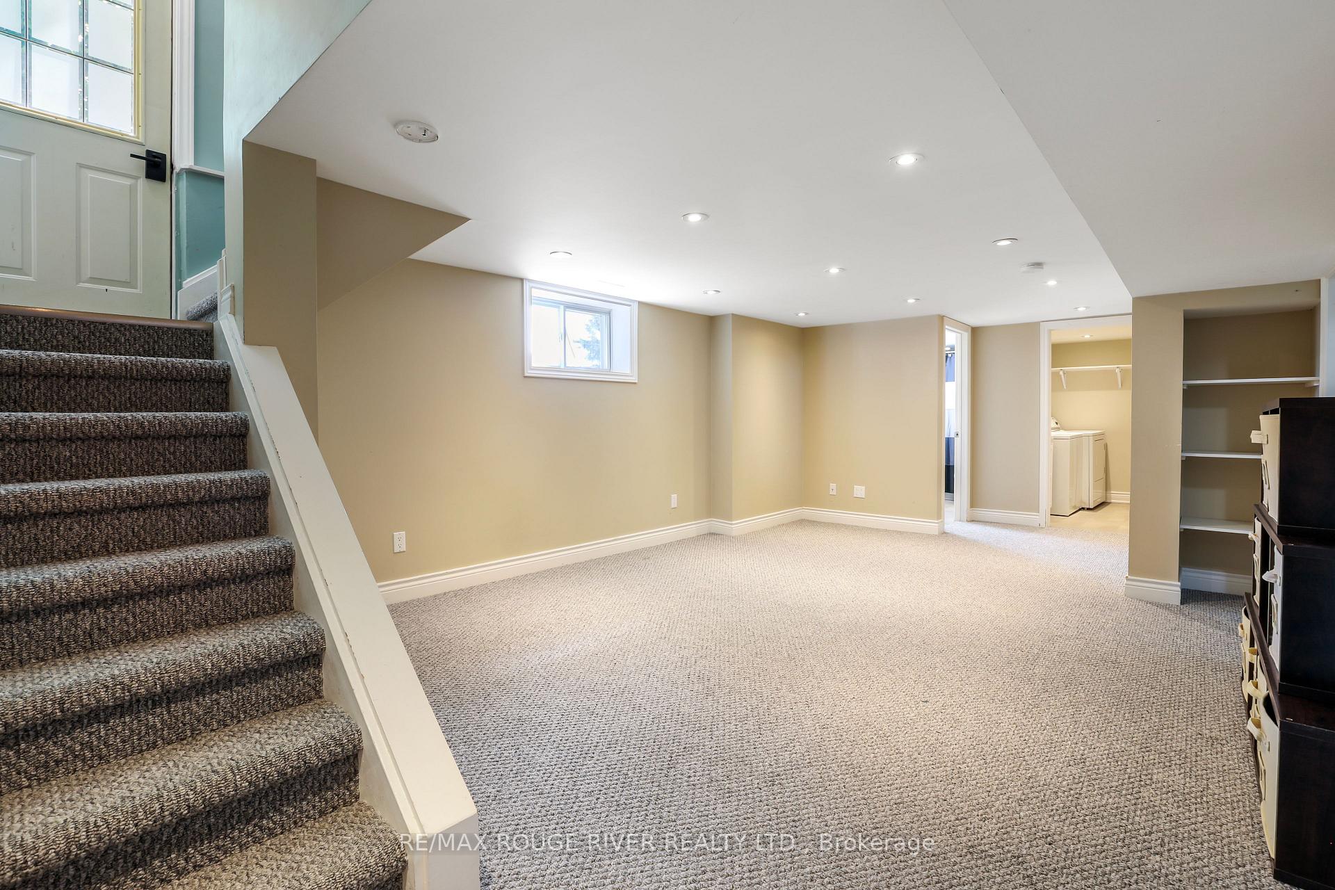 Photo 22 of 109 Elgin Street, Clarington, Bowmanville — HOMEH