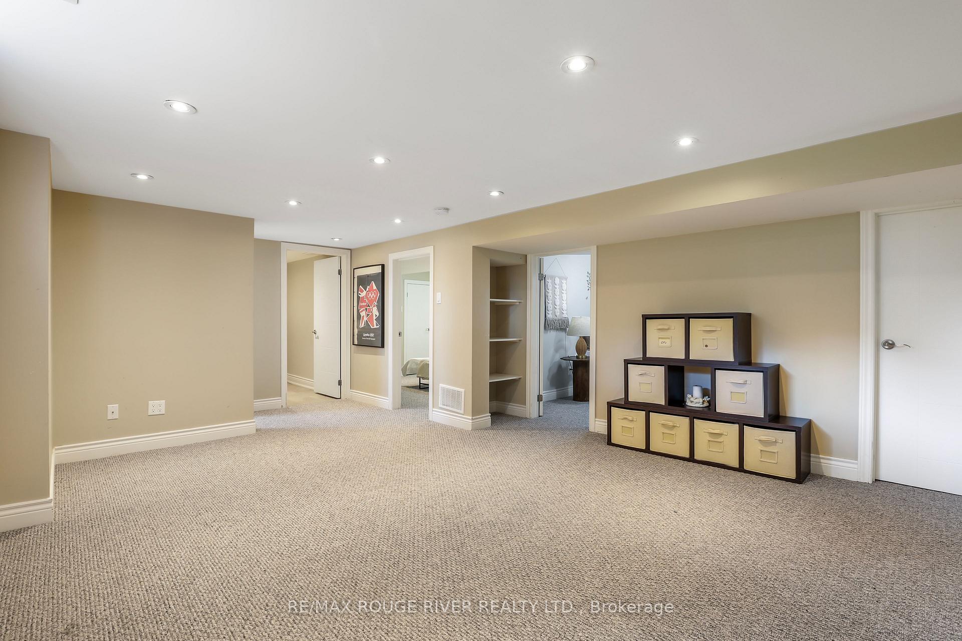 Photo 23 of 109 Elgin Street, Clarington, Bowmanville — HOMEH