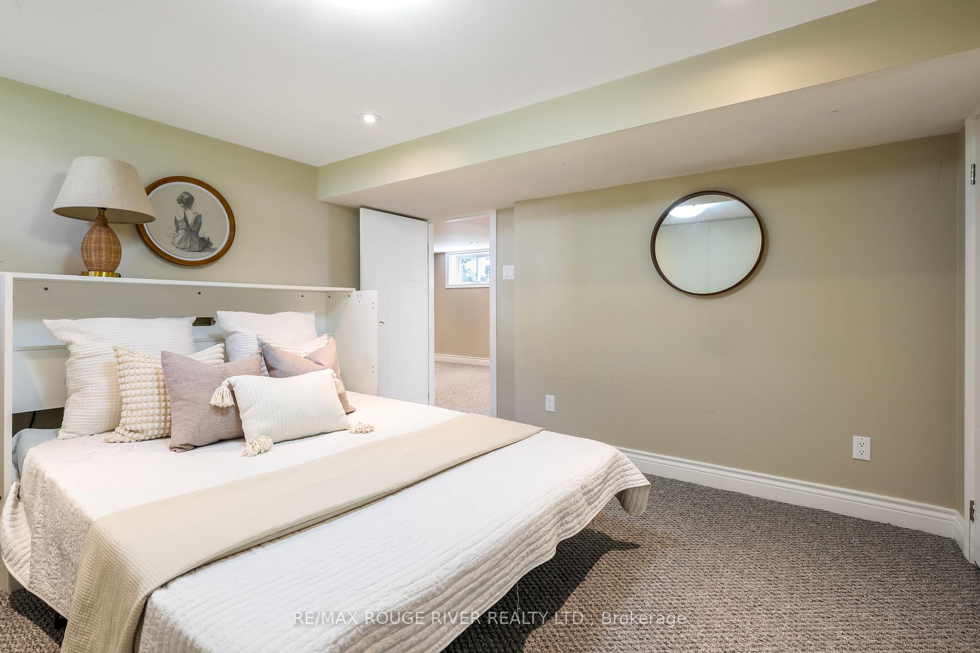 Photo 24 of 109 Elgin Street, Clarington, Bowmanville — HOMEH