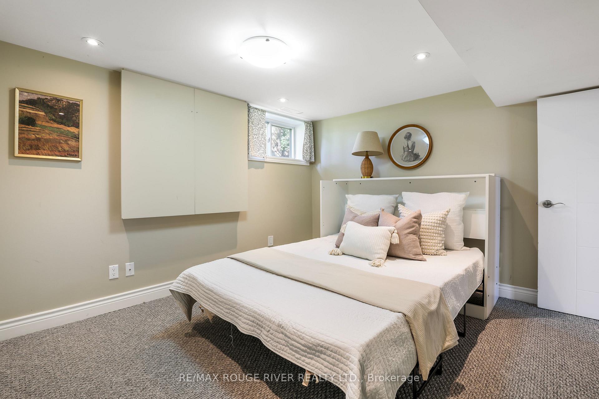 Photo 25 of 109 Elgin Street, Clarington, Bowmanville — HOMEH