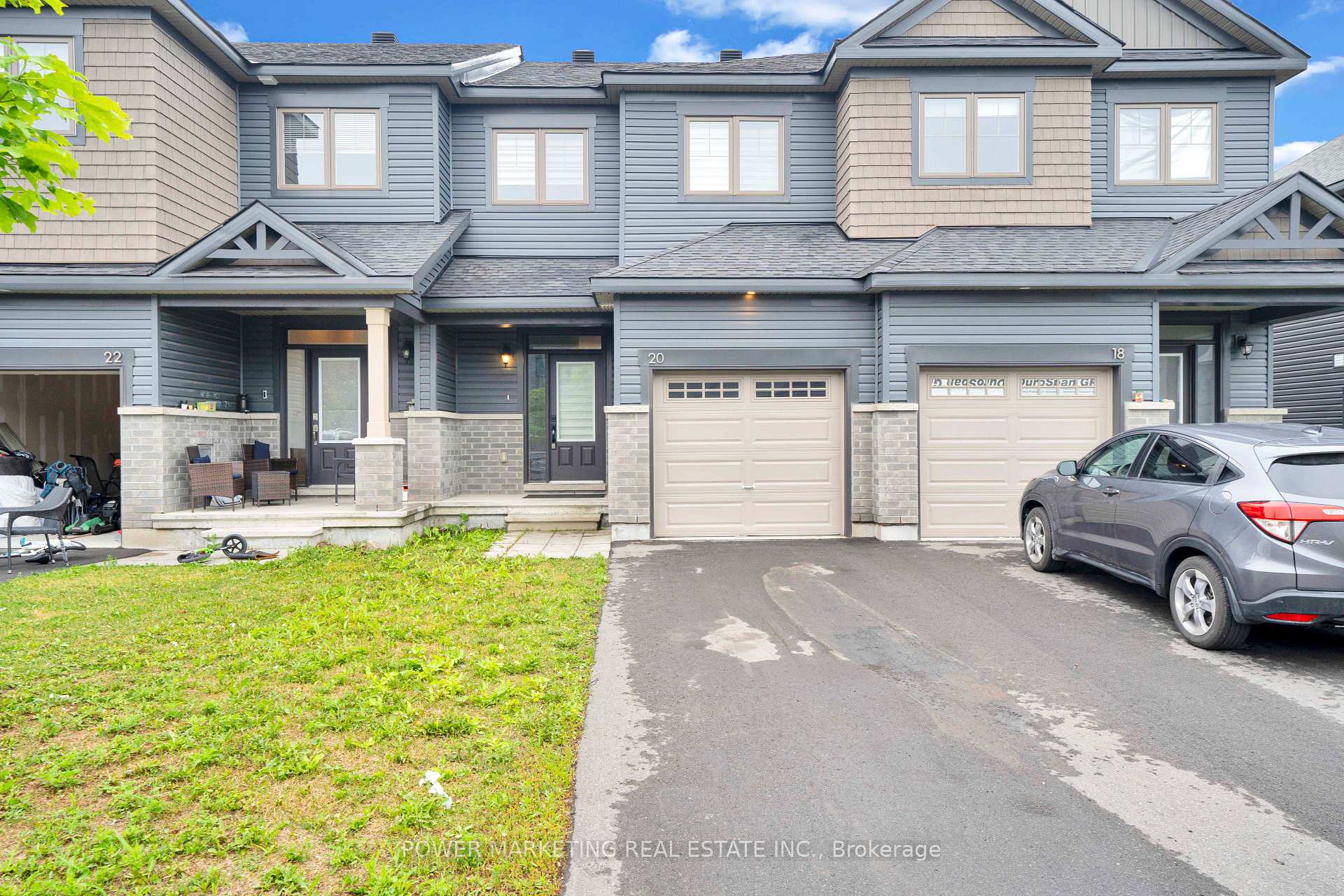 Photo 3 of 20 Atop Lane, Ottawa, Riverside South/Gloucester Glen — HOMEH