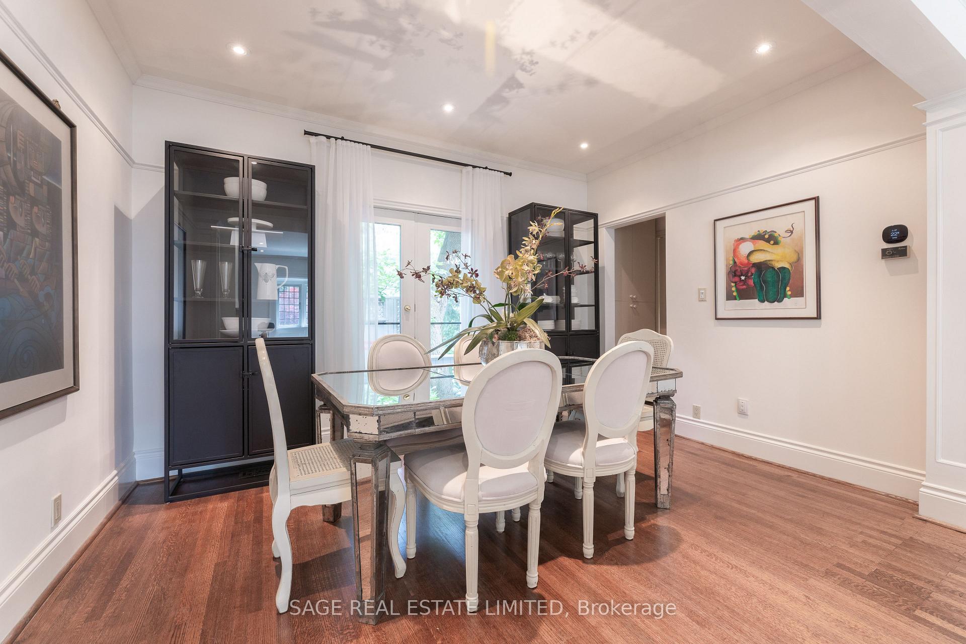 Photo 9 of 43 Oriole Road, Toronto, Yonge-St. Clair — HOMEH