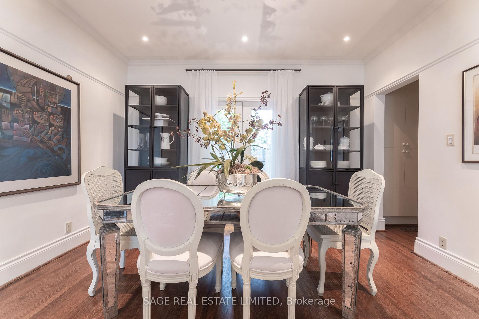 Photo 10 of 43 Oriole Road, Toronto, Yonge-St. Clair — HOMEH