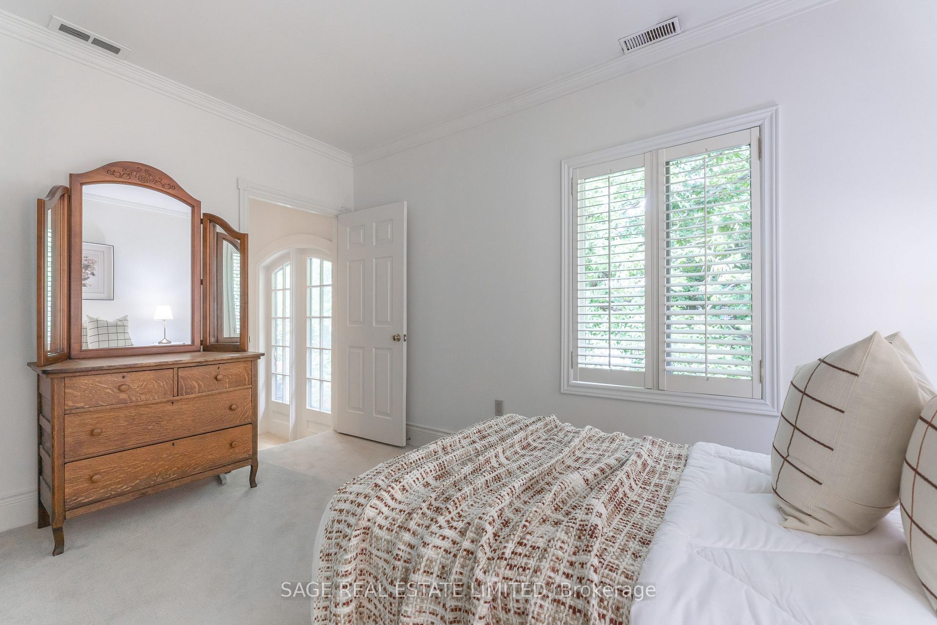 Photo 33 of 43 Oriole Road, Toronto, Yonge-St. Clair — HOMEH