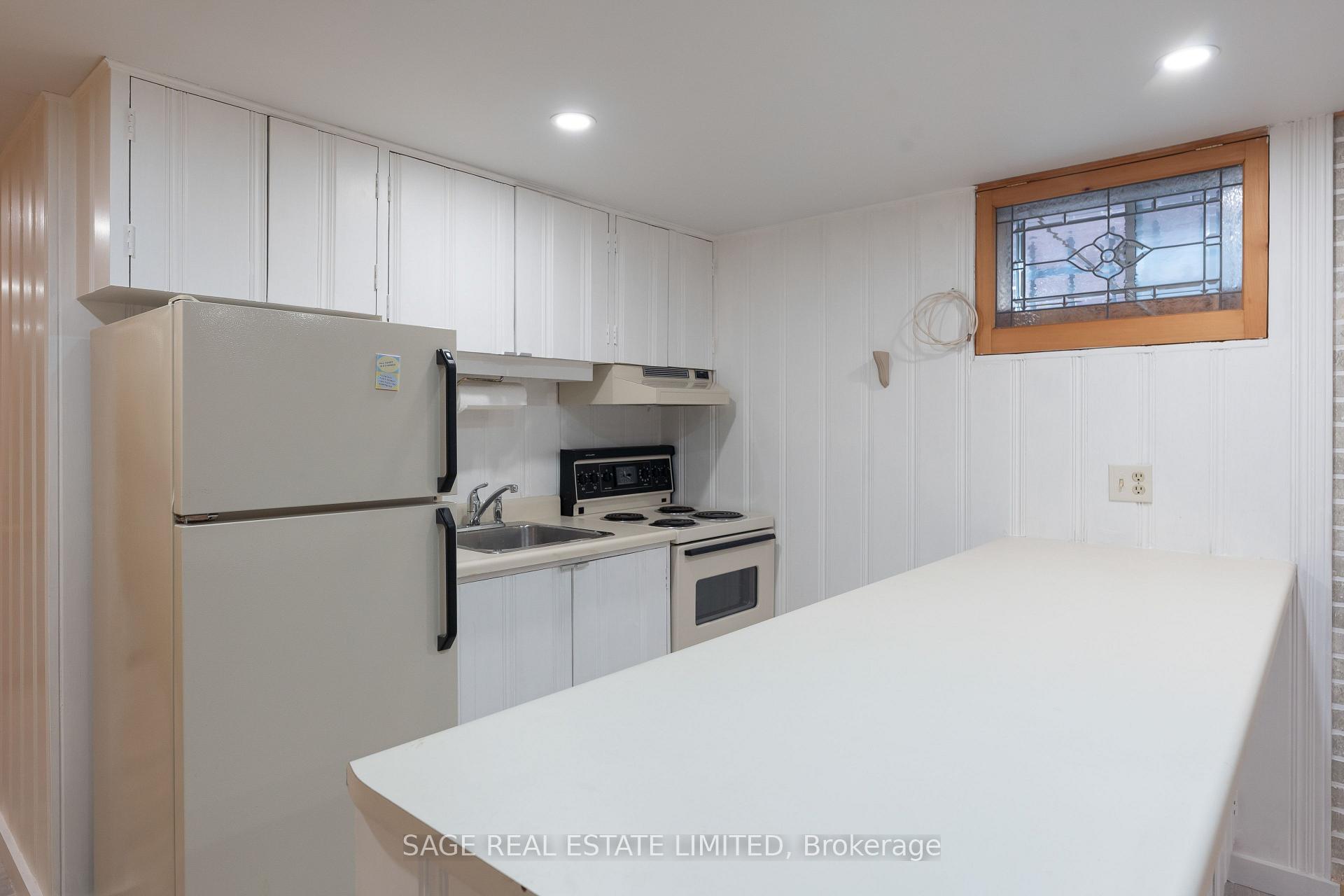 Photo 41 of 43 Oriole Road, Toronto, Yonge-St. Clair — HOMEH