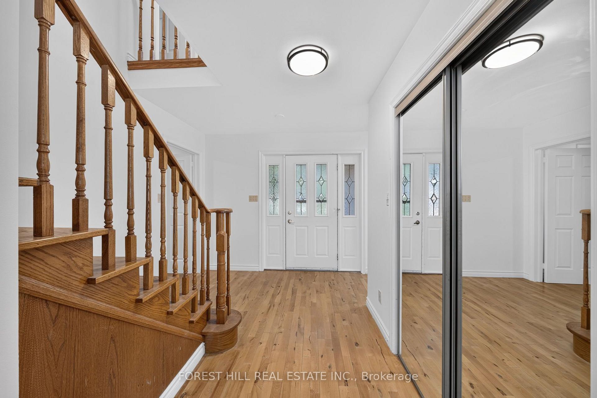 Photo 3 of 2999 Lakeside Drive, Severn, Washago — HOMEH