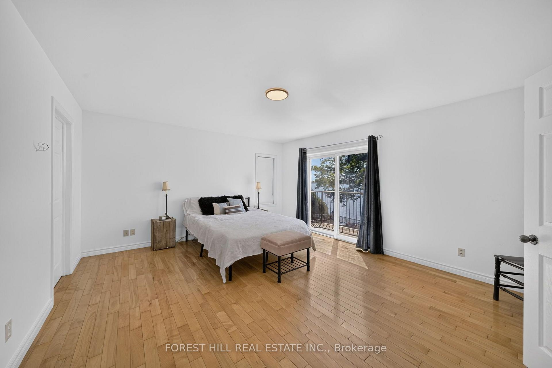 Photo 12 of 2999 Lakeside Drive, Severn, Washago — HOMEH
