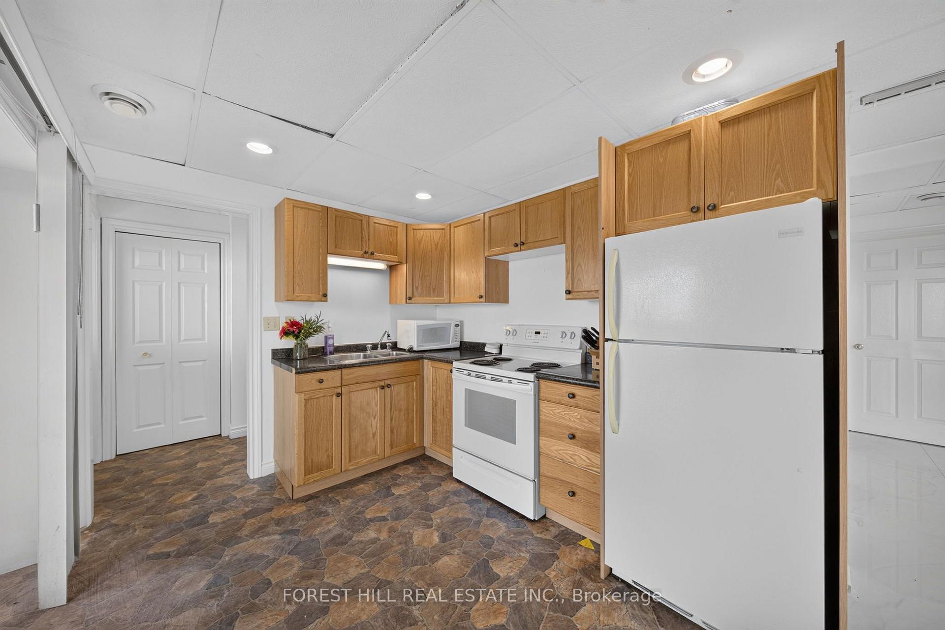 Photo 20 of 2999 Lakeside Drive, Severn, Washago — HOMEH