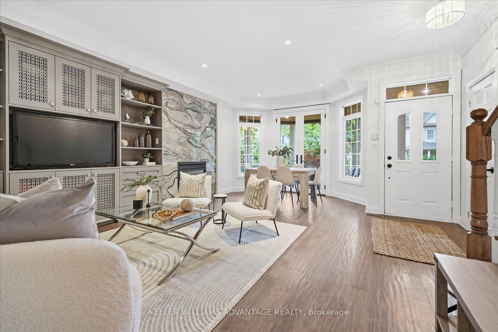 Photo 3 of 128 Boardwalk Drive, Toronto, The Beaches — HOMEH