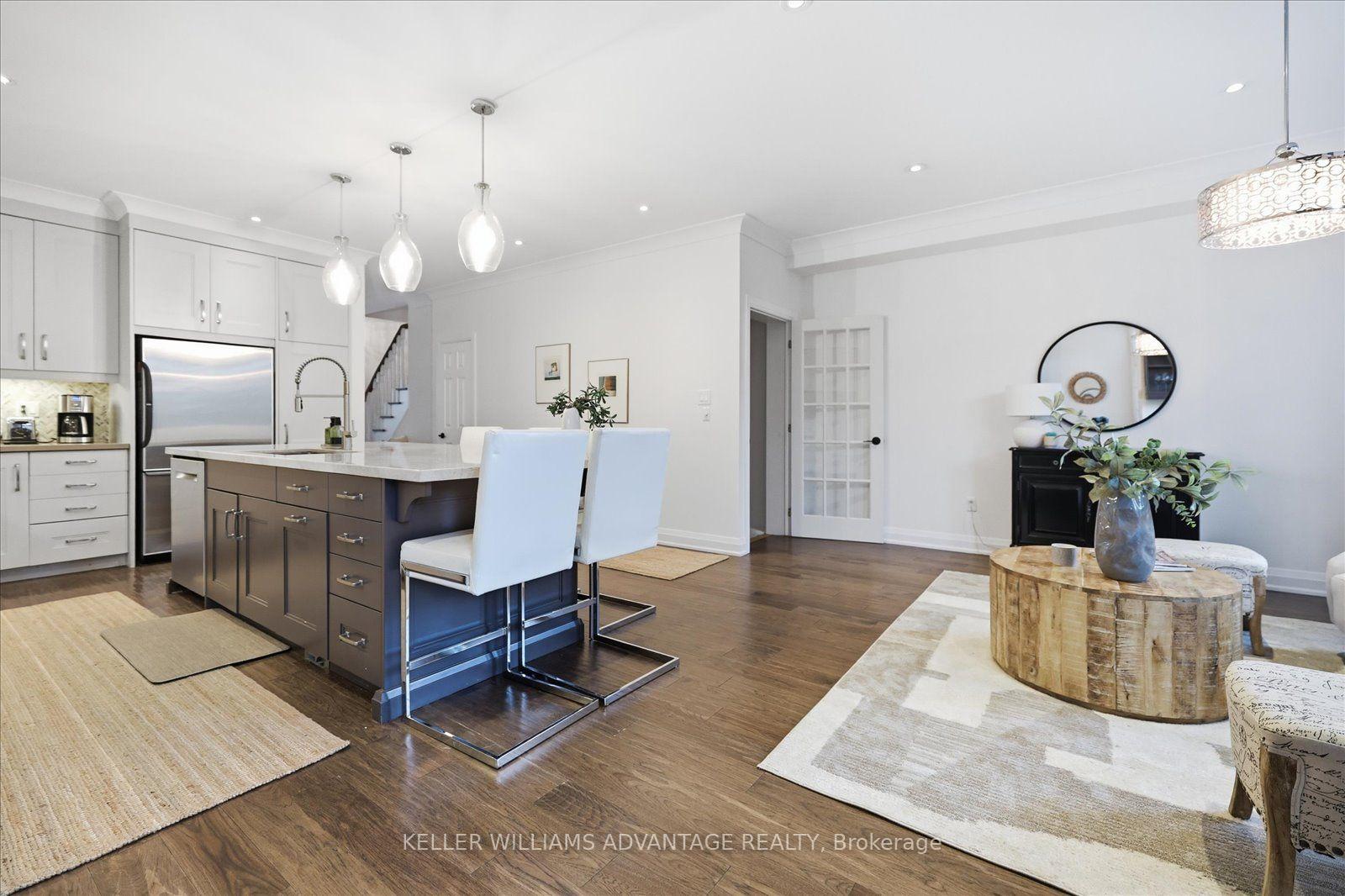 Photo 9 of 128 Boardwalk Drive, Toronto, The Beaches — HOMEH