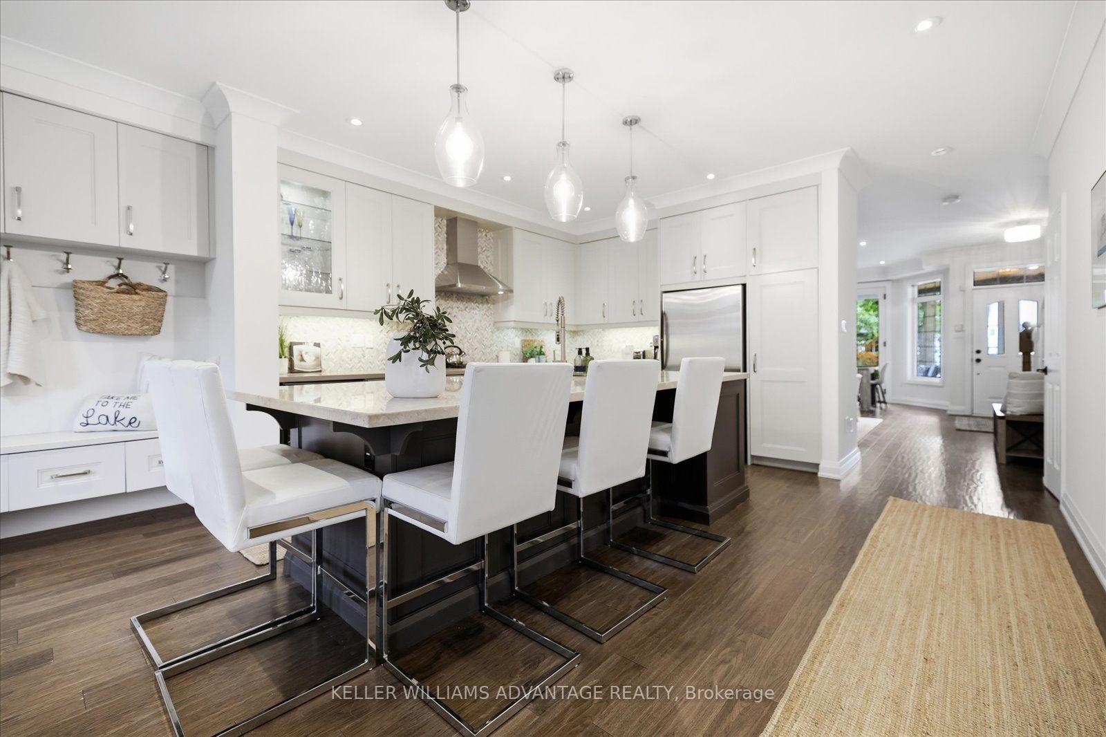 Photo 11 of 128 Boardwalk Drive, Toronto, The Beaches — HOMEH