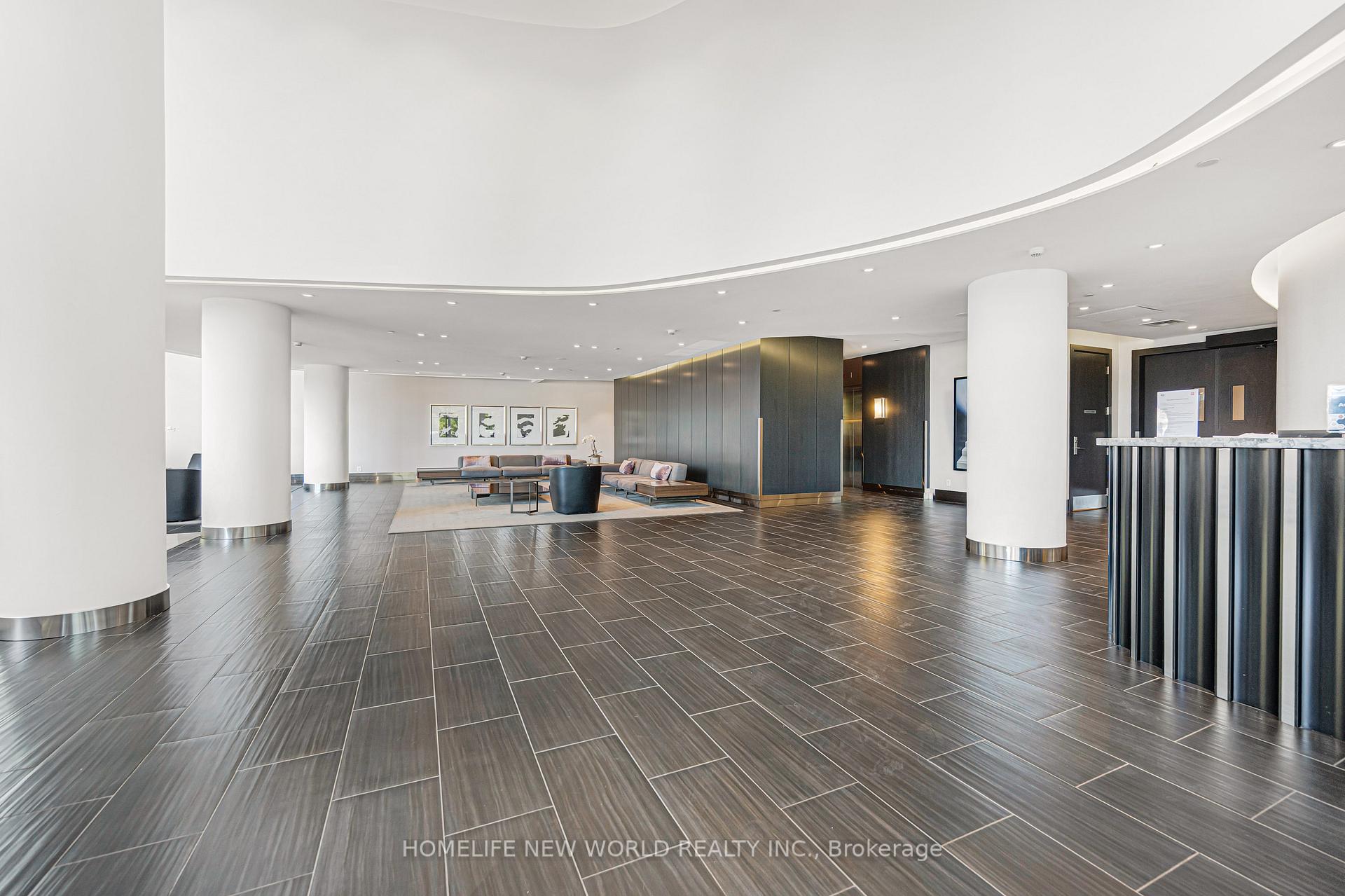 Photo 3 of Unit 1605, 1815 Yonge Street, Toronto, Mount Pleasant West — HOMEH