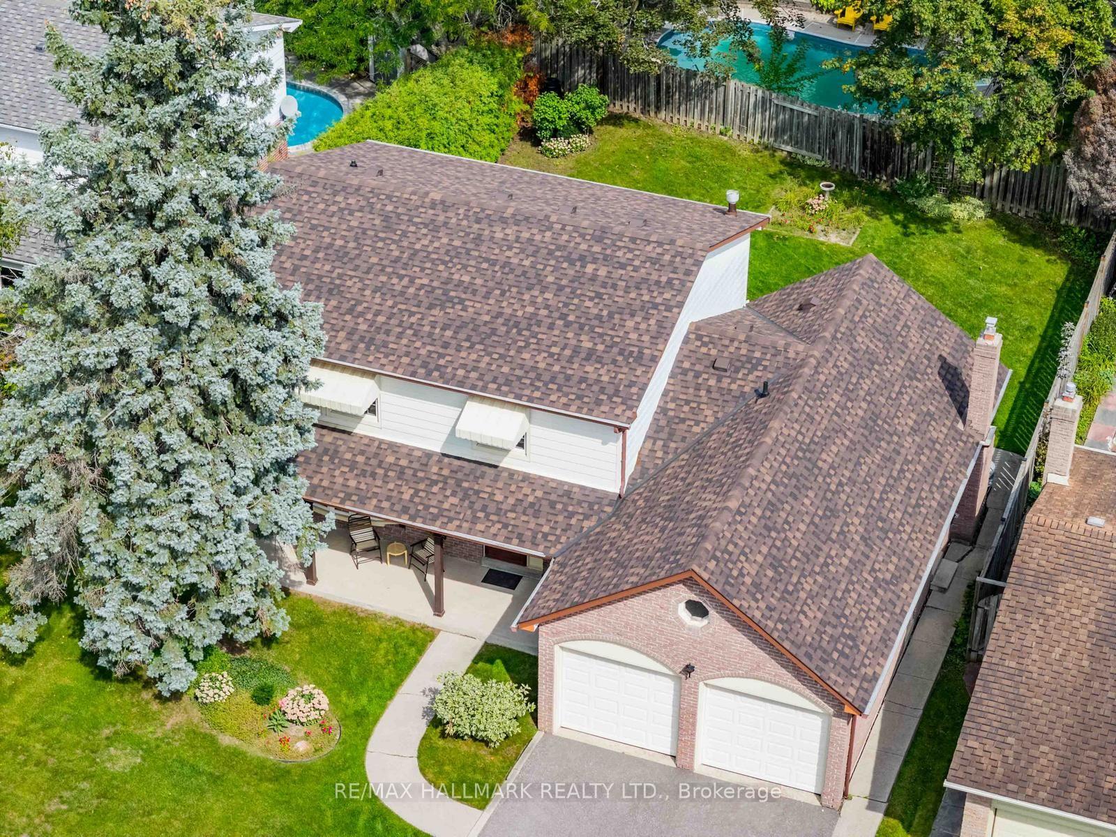 Photo 5 of 27 Sir Gawaine Place, Markham, Markham Village — HOMEH