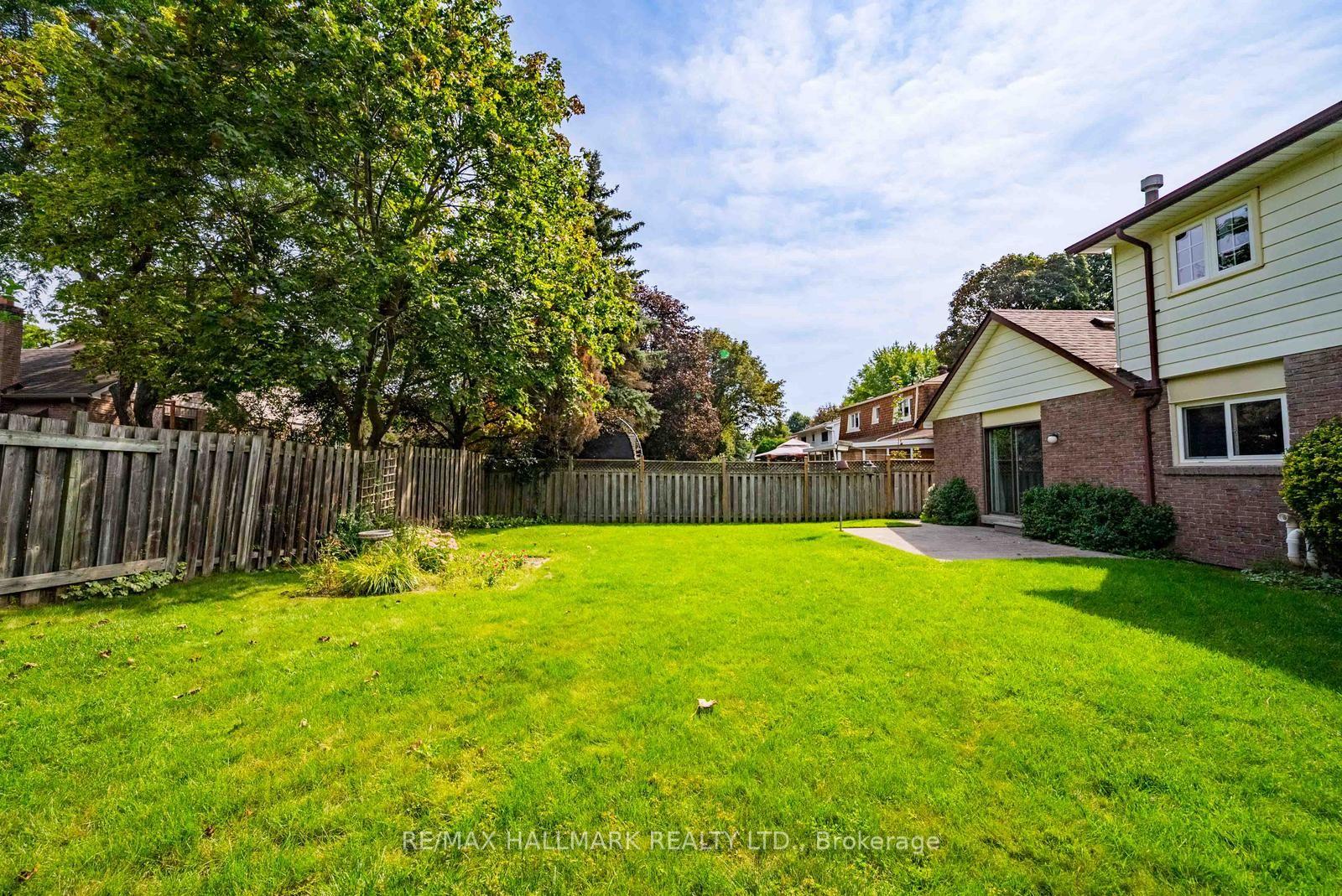 Photo 34 of 27 Sir Gawaine Place, Markham, Markham Village — HOMEH