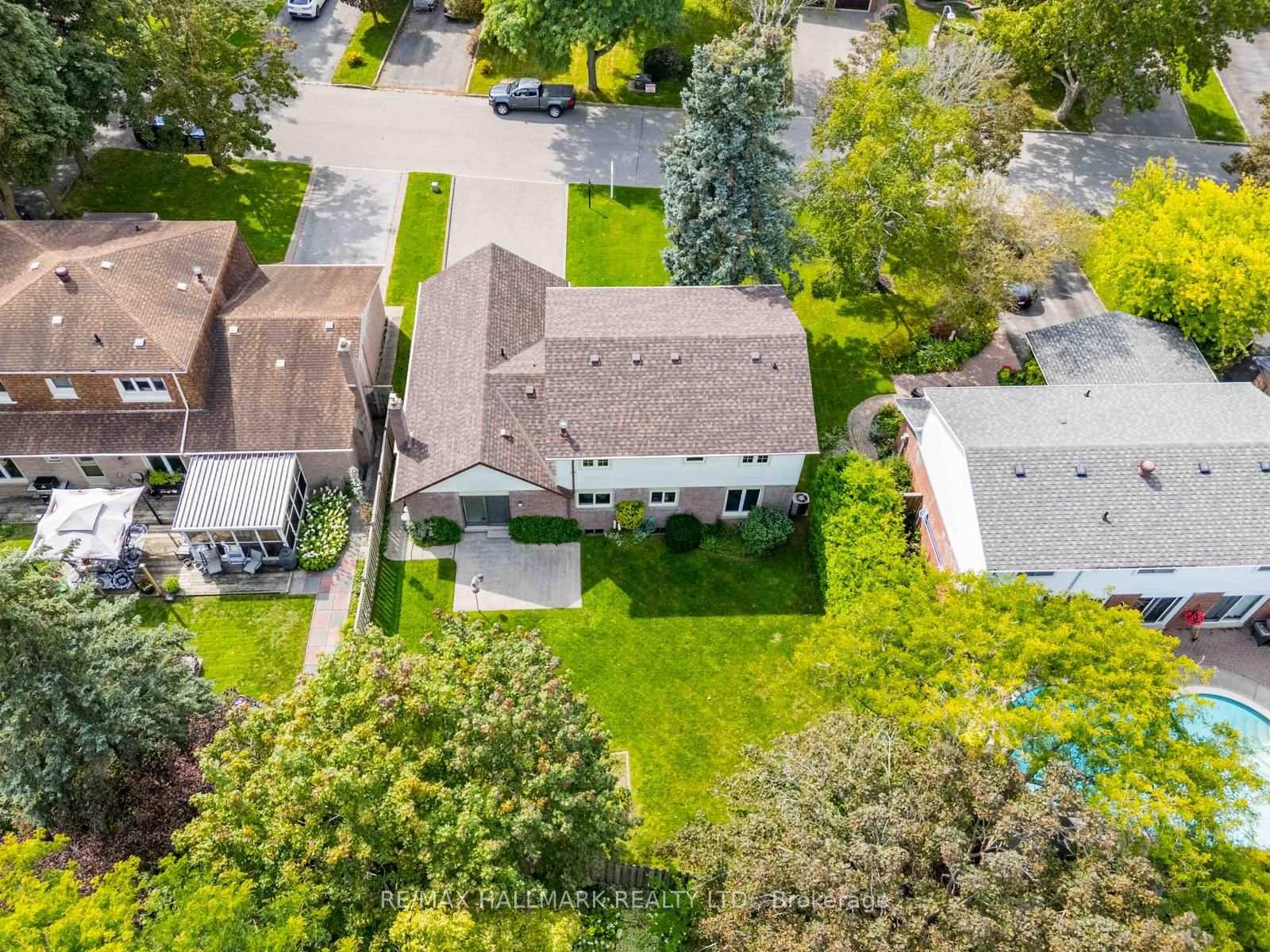 Photo 42 of 27 Sir Gawaine Place, Markham, Markham Village — HOMEH