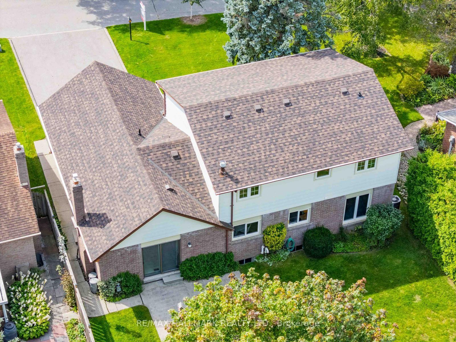 Photo 43 of 27 Sir Gawaine Place, Markham, Markham Village — HOMEH