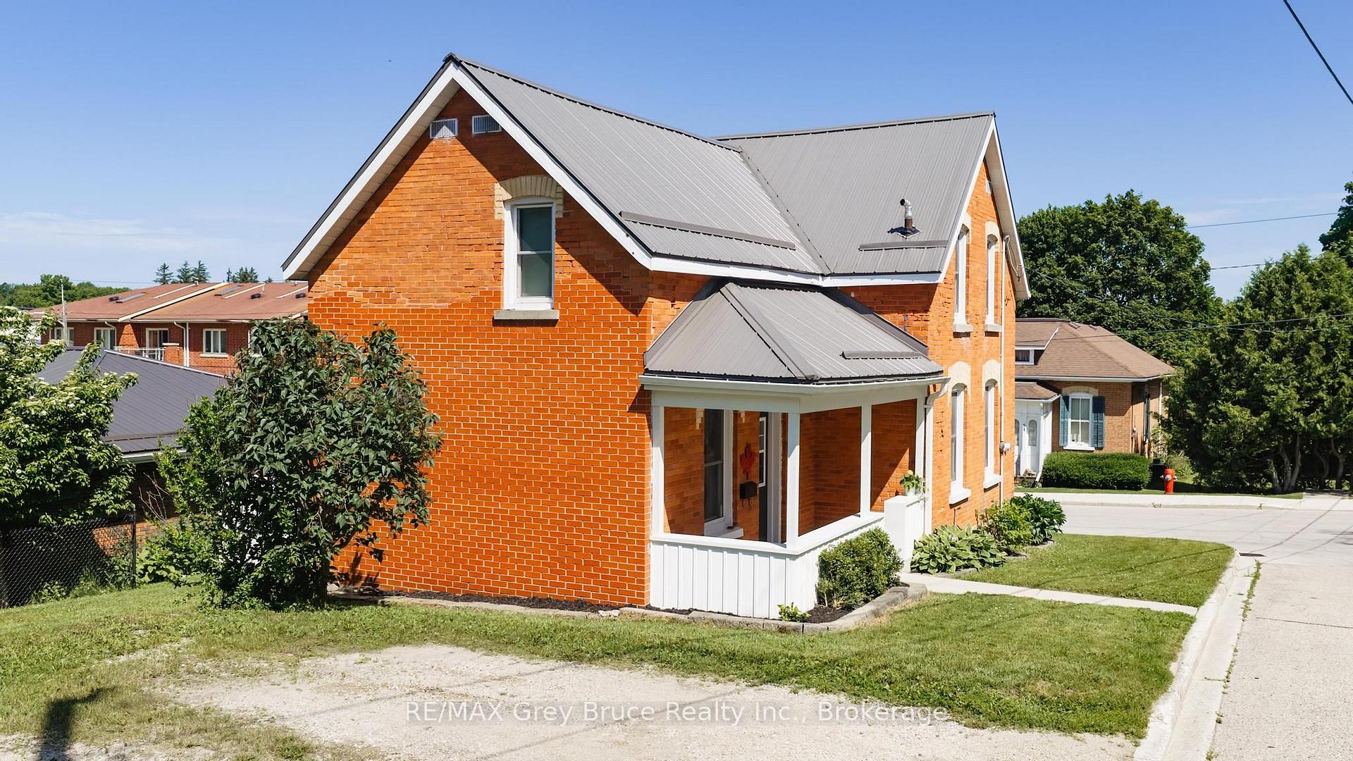 Photo 8 of 53 3rd Street S, Arran-Elderslie — HOMEH