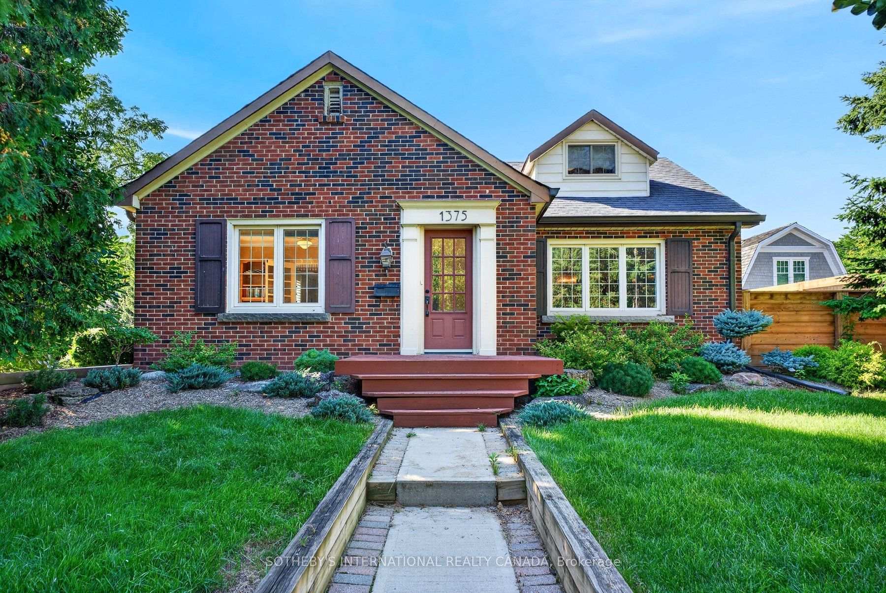 Photo 1 of 1375 Caroline Street, Burlington, Brant — HOMEH