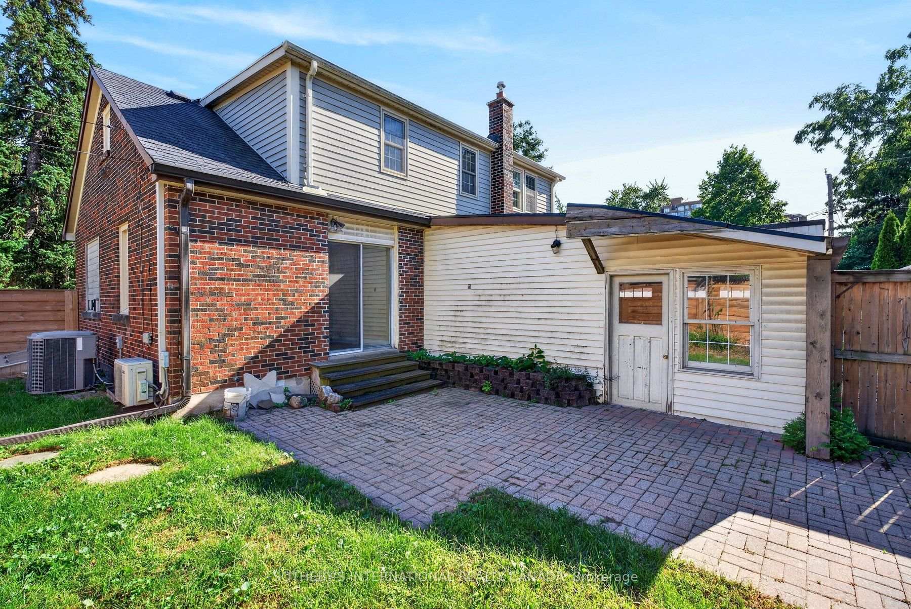 Photo 21 of 1375 Caroline Street, Burlington, Brant — HOMEH