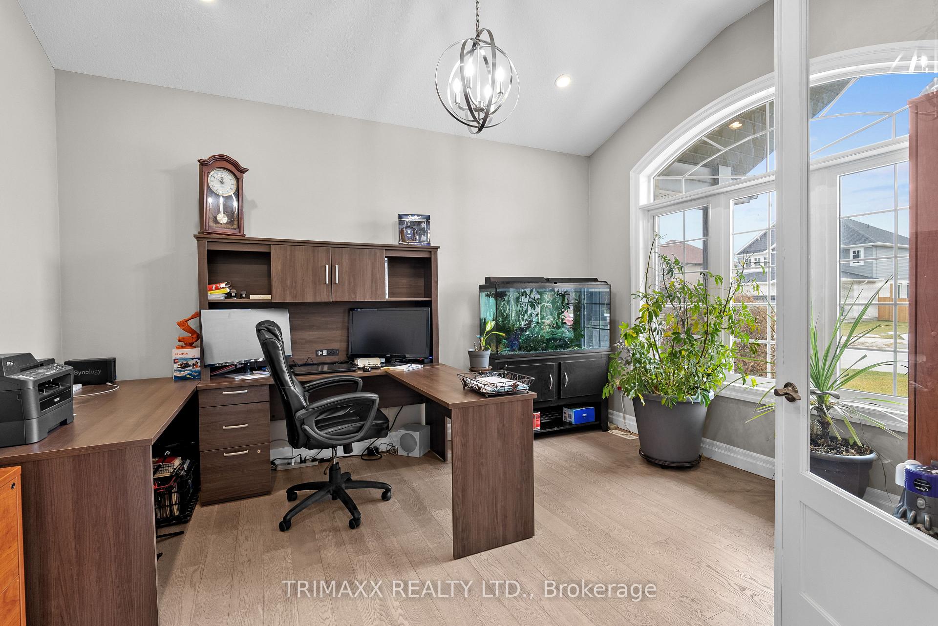 Photo 4 of 31 Thames Springs Crescent, Zorra, Thamesford — HOMEH