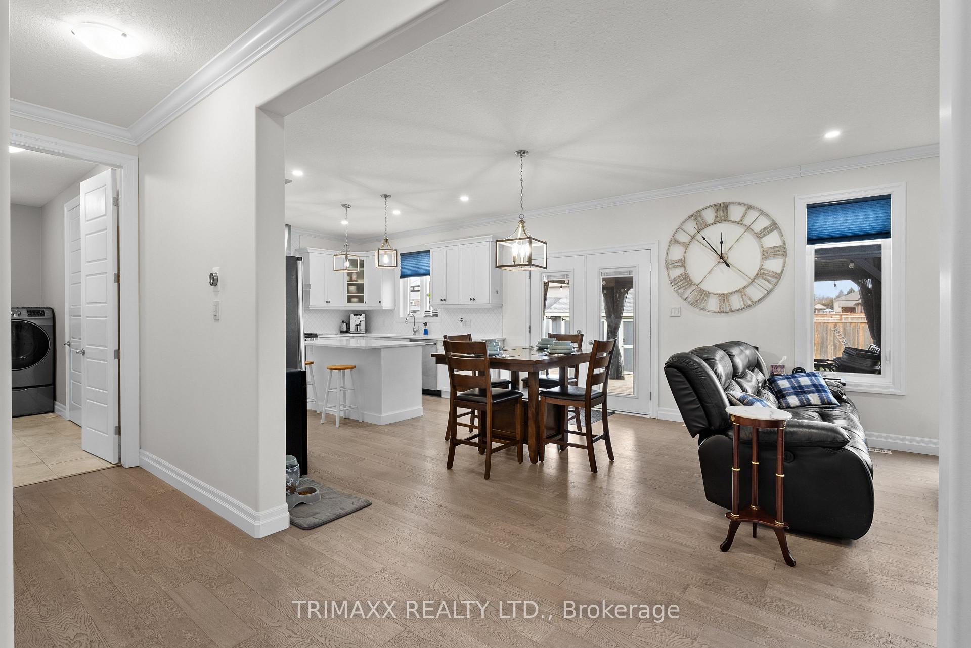 Photo 5 of 31 Thames Springs Crescent, Zorra, Thamesford — HOMEH