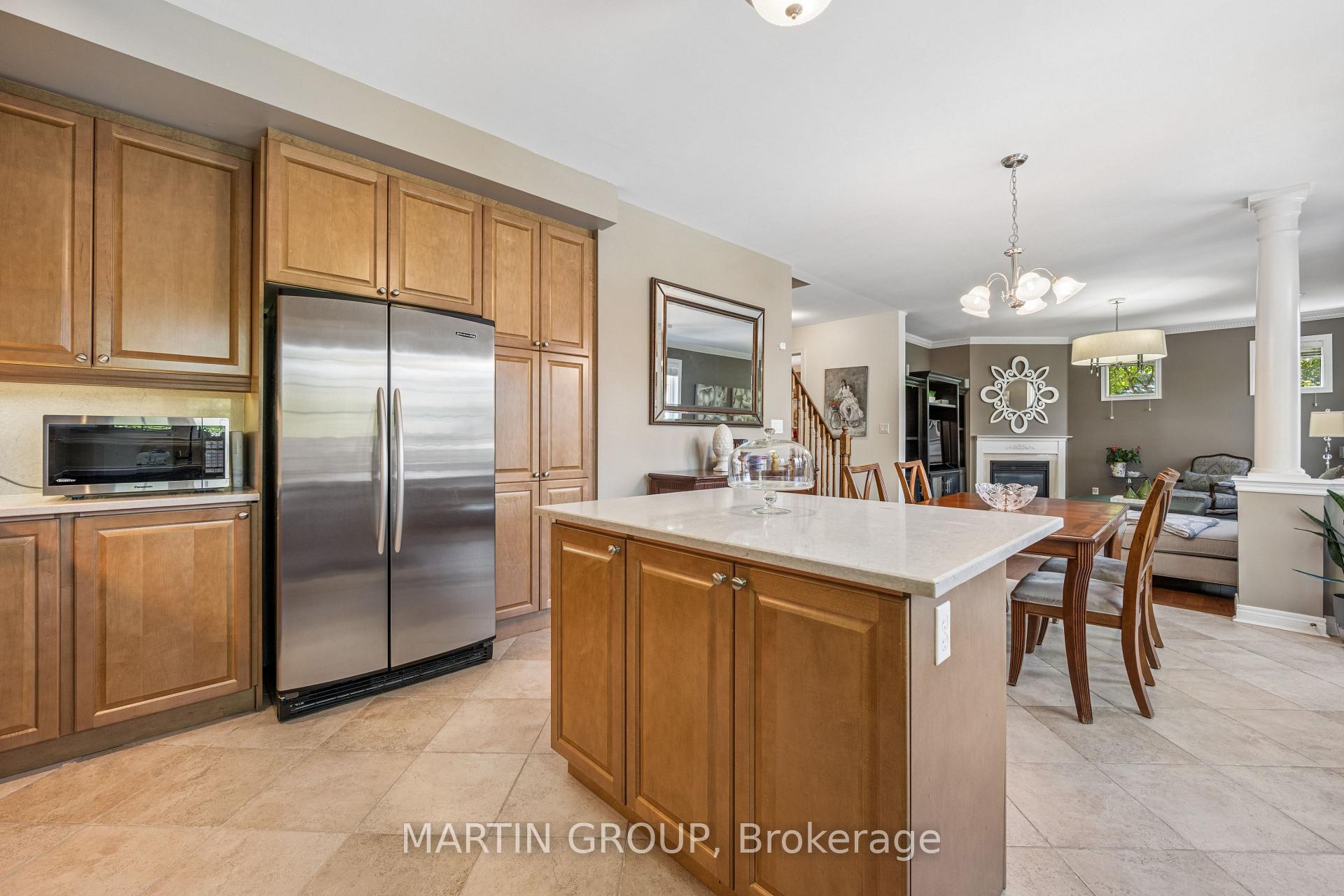 Photo 18 of 2283 Briargrove Circle, Oakville, Westmount — HOMEH