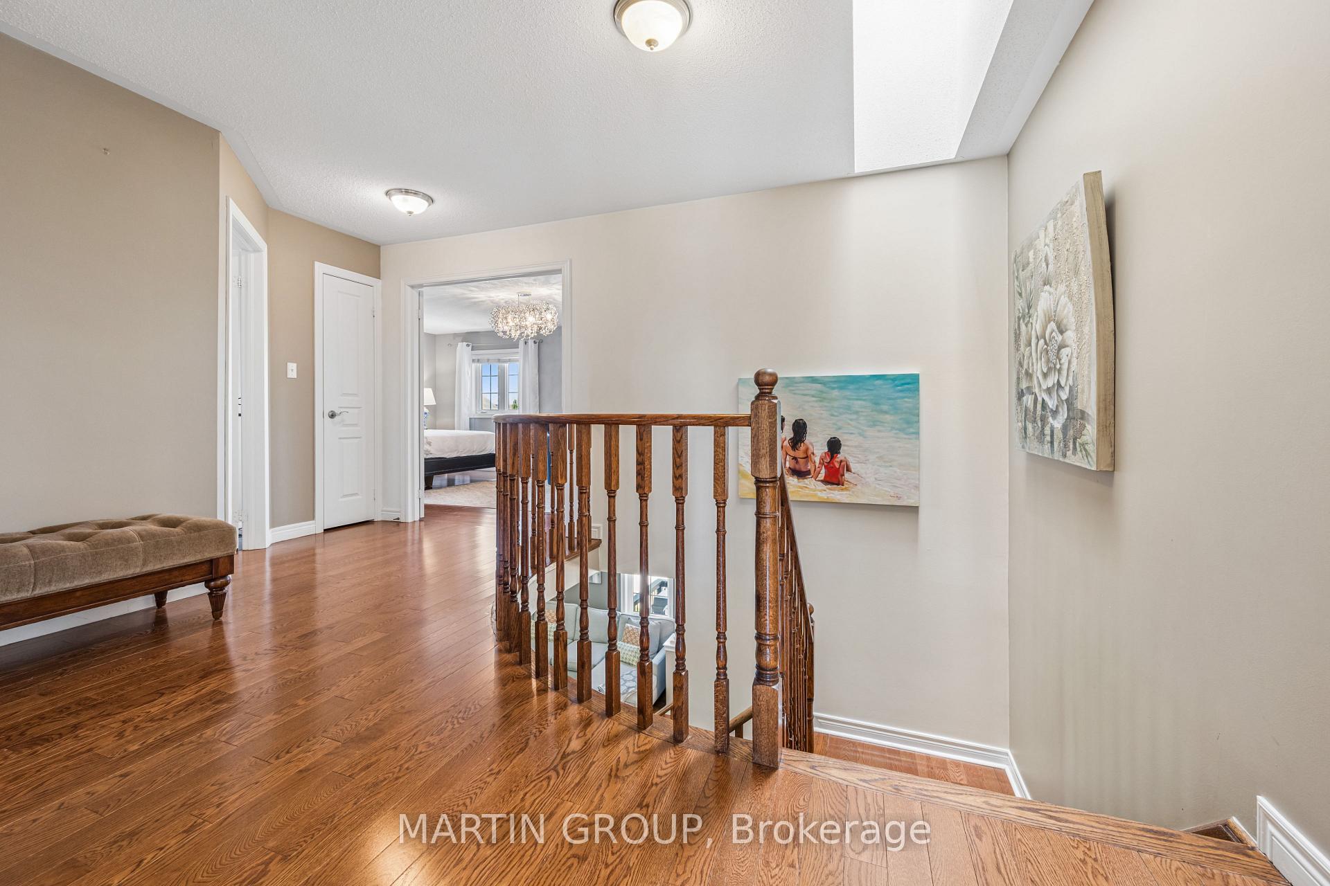 Photo 25 of 2283 Briargrove Circle, Oakville, Westmount — HOMEH